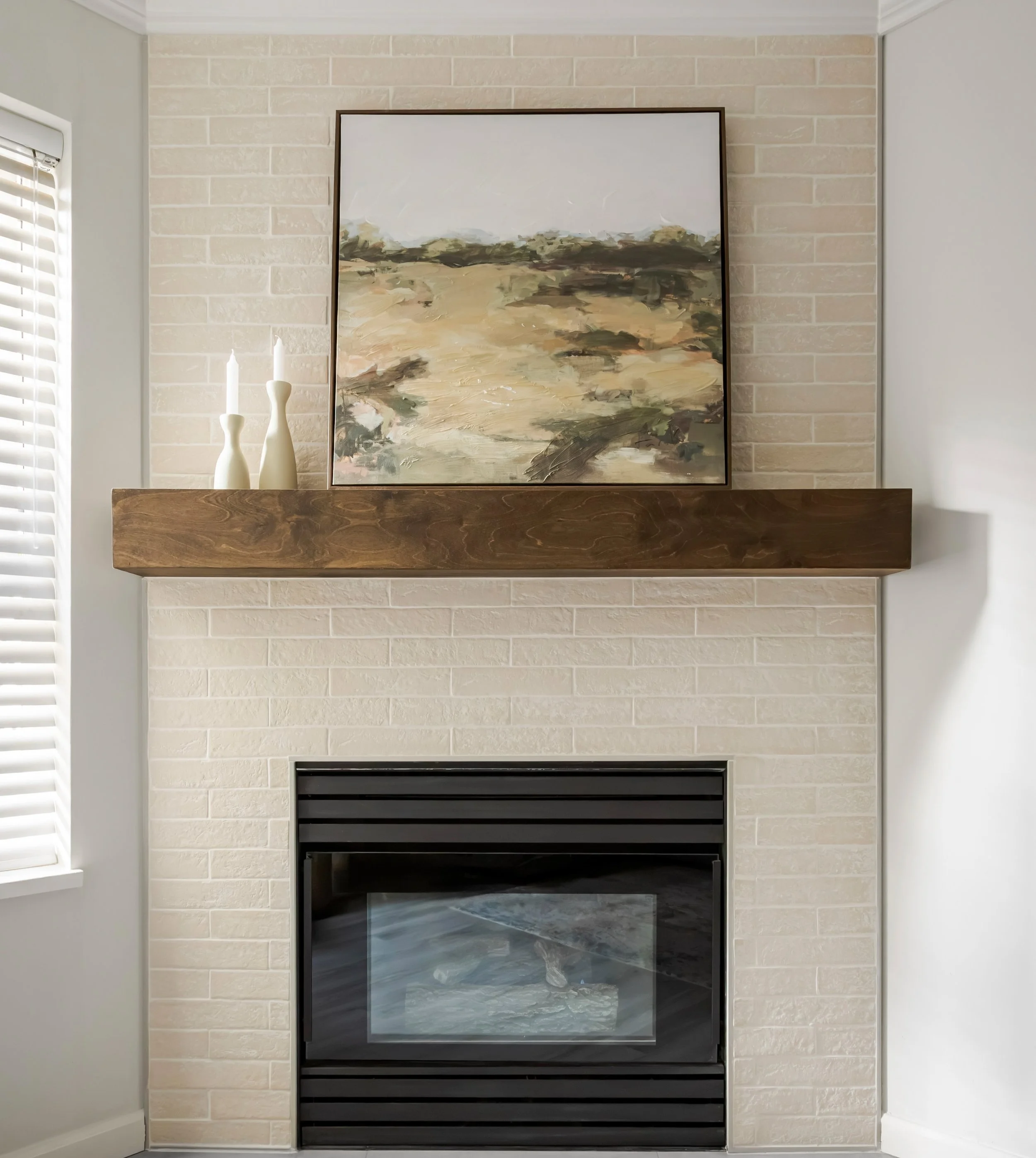 Deep, awkward make-shift opening: closed. Bringing in texture with brick and walnut anchored this room. Morning coffees will be enjoyed a little longer now. 

Project: Linwood
Design: @shayeinteriors
Contractor: @finishthischris 

#interiordesign #li