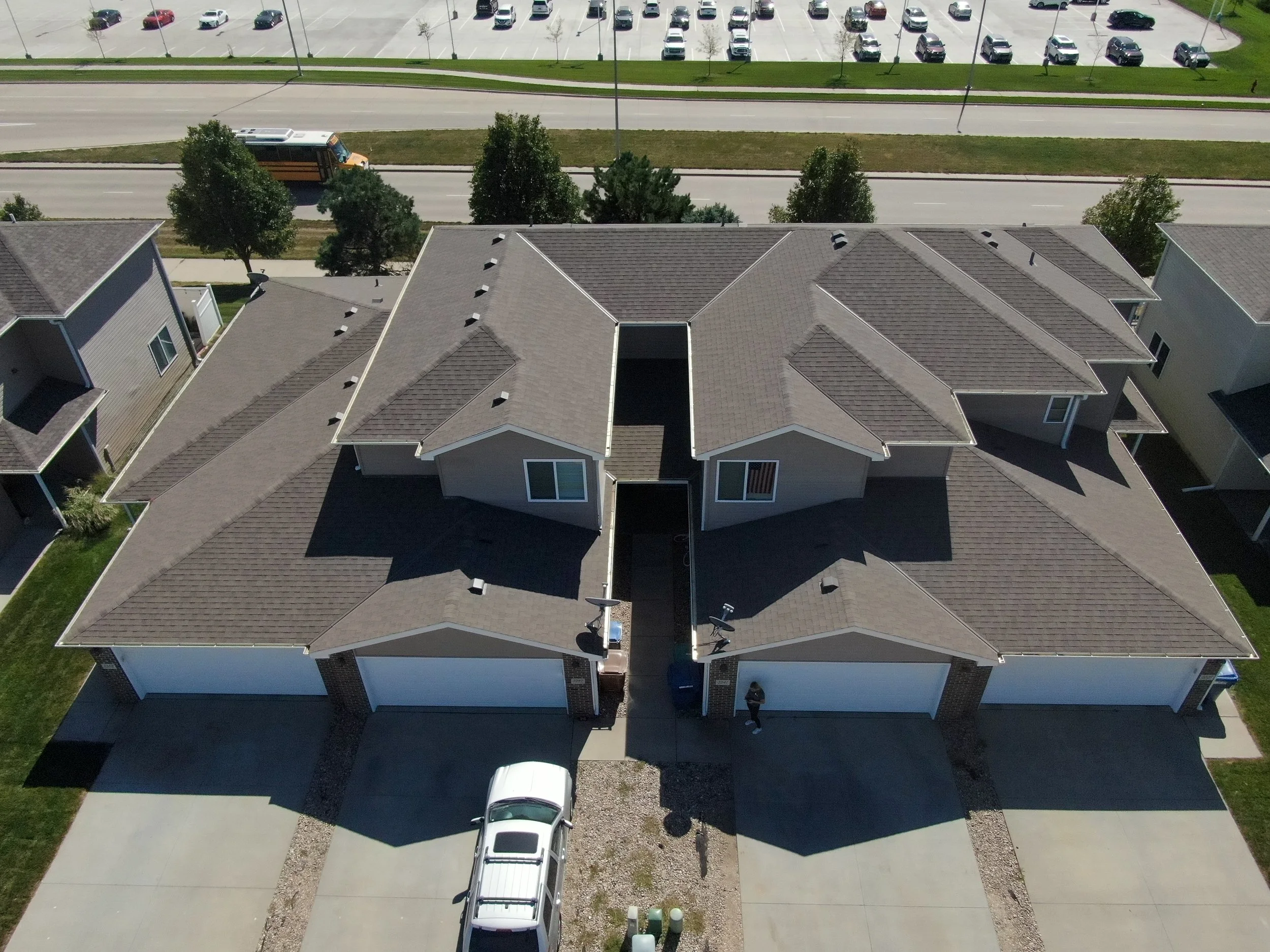 DJI FC2204 4000x3000_000461.jpg