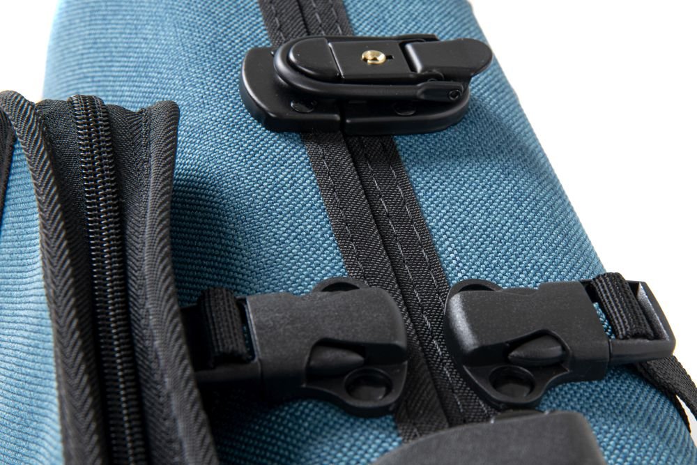 GEWA_BioA_Oblong_Adjustable_Violin_Case_Latch_Detail.jpg