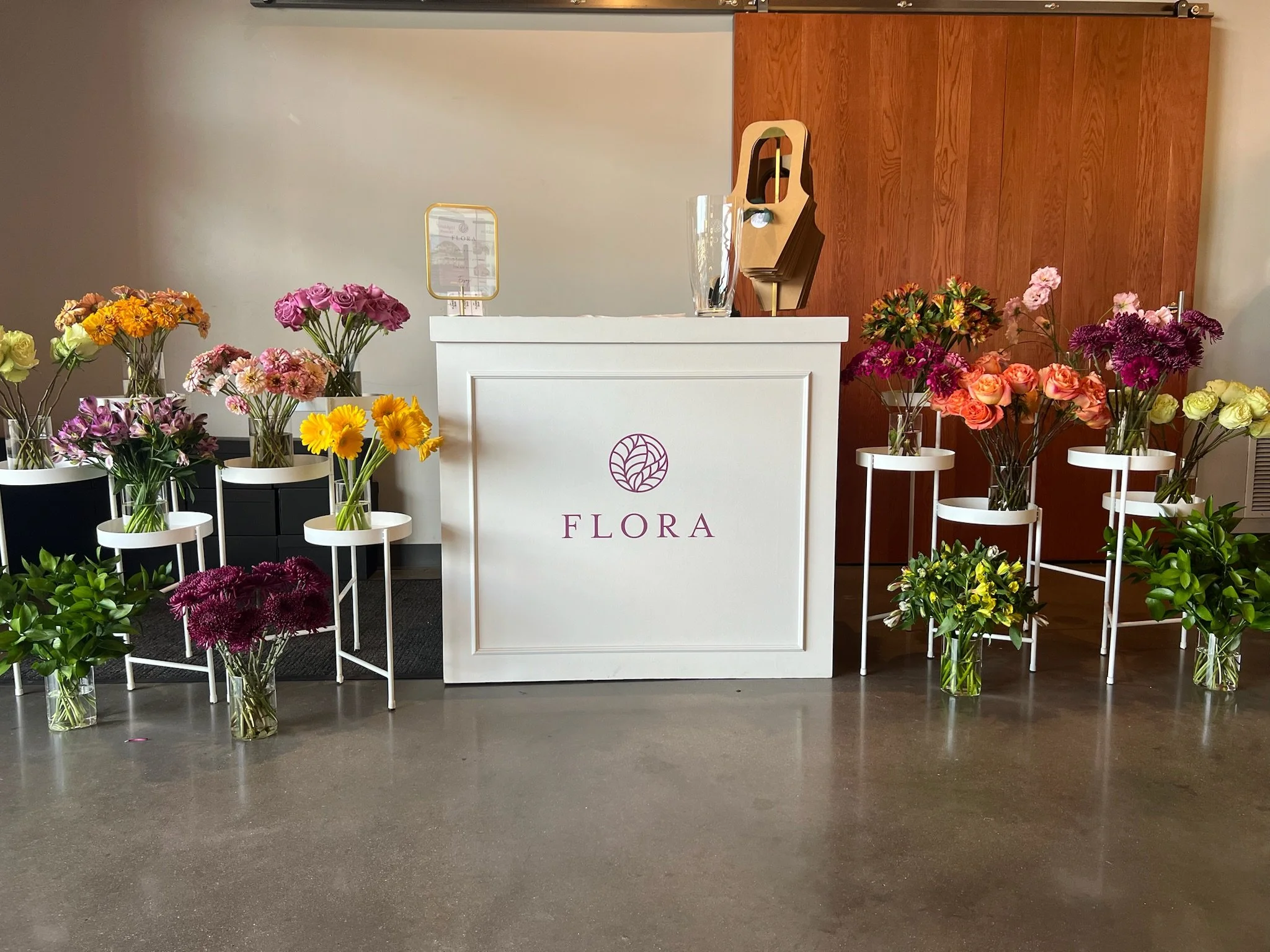 Flora Flower Bar