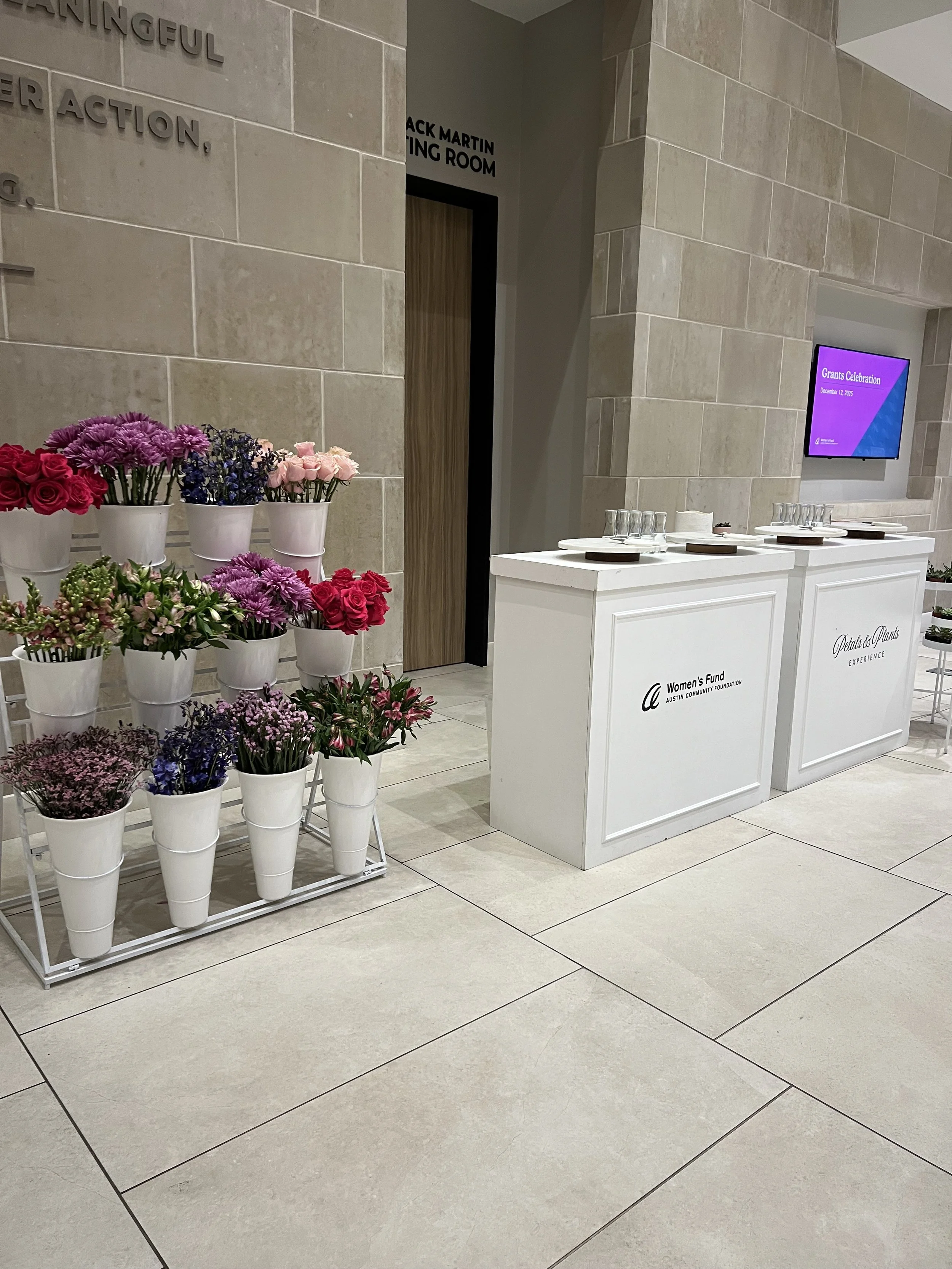 Women's Fund Succulent and Flower Bar