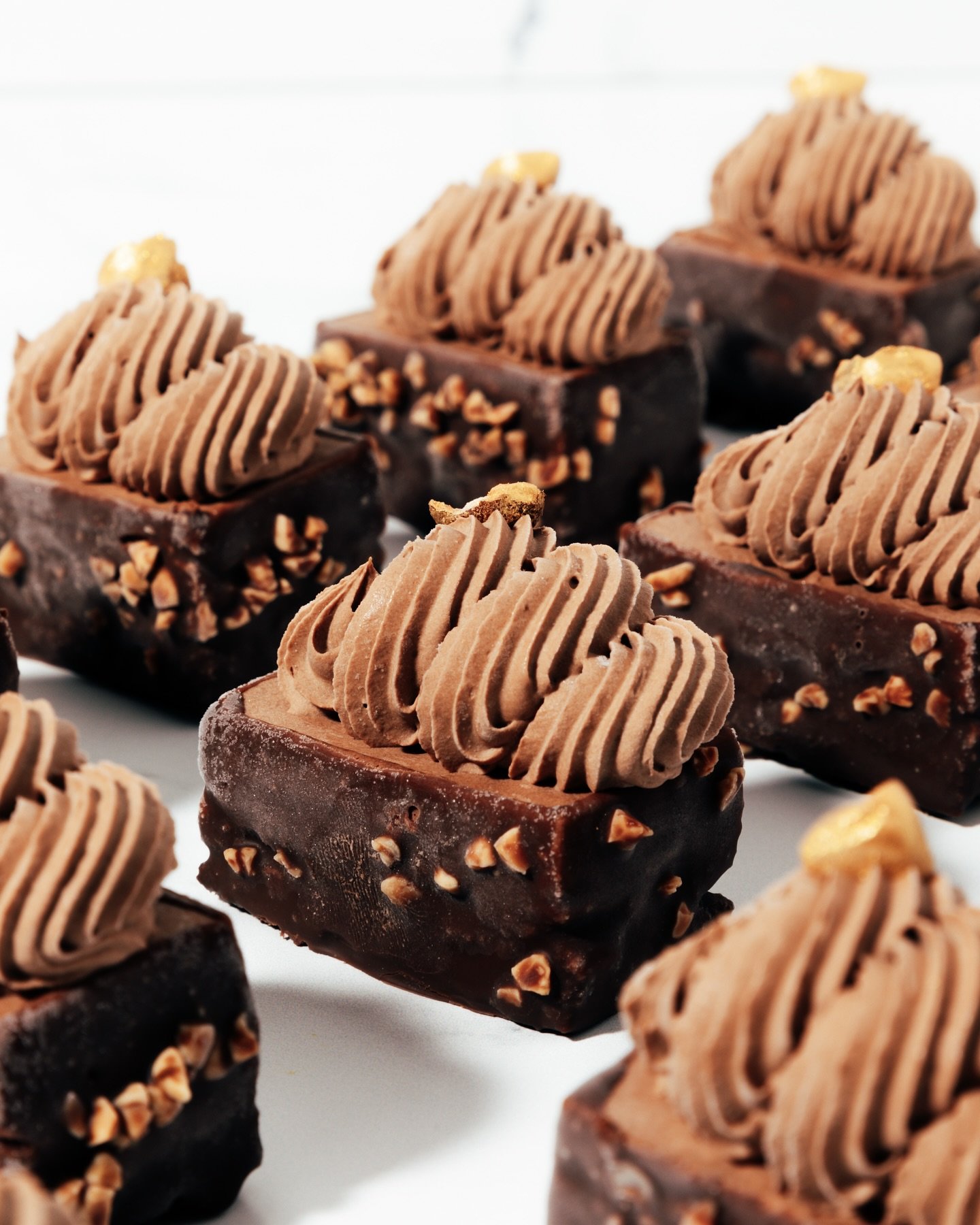 Le Rocher &ndash; a harmony of rich chocolate mousse, velvety chocolate, and crunchy hazelnut 🌰🍫