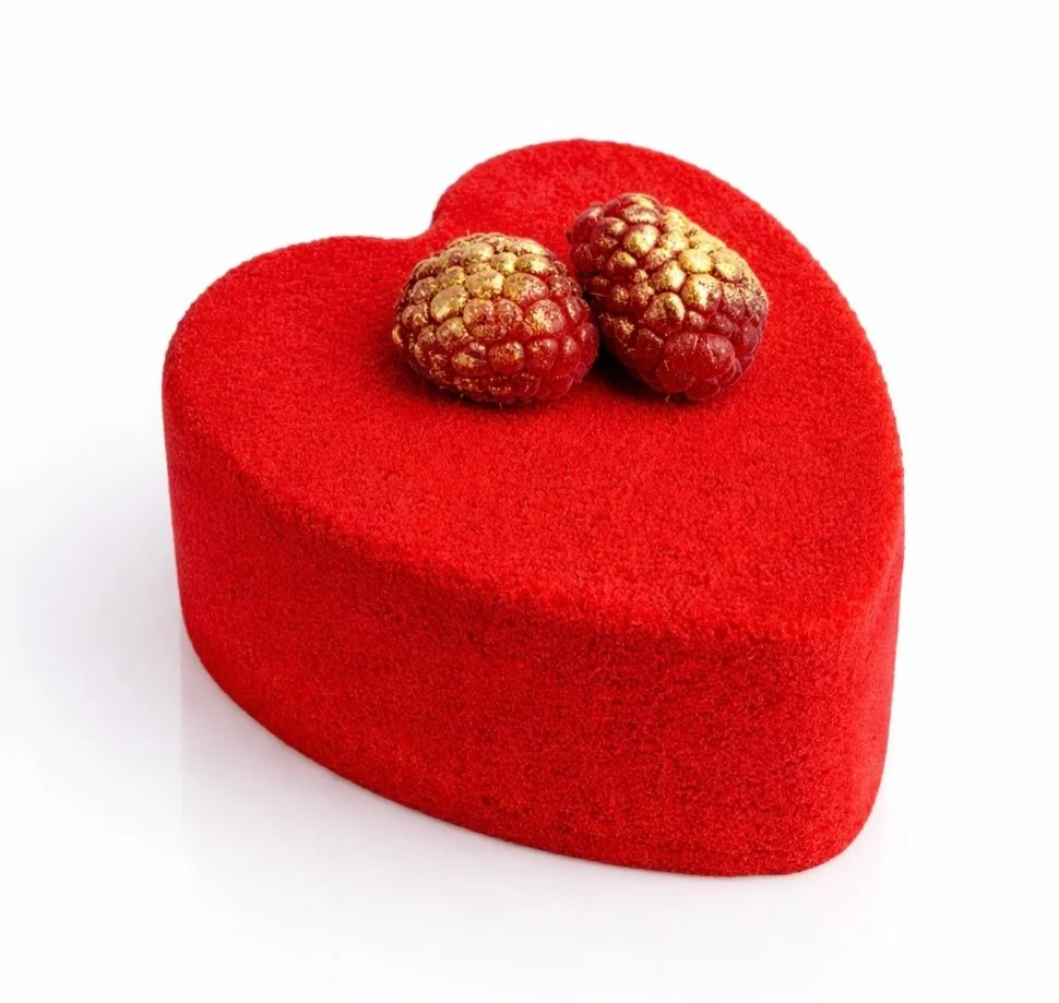 Galentine&rsquo;s or Valentine&rsquo;s, we&rsquo;ve made it easy to celebrate.
Our French Lovers cakes and Heart-Shaped Macarons are available in-store and online, ready when you are.❤️

Order ahead or stop by! Link in bio.