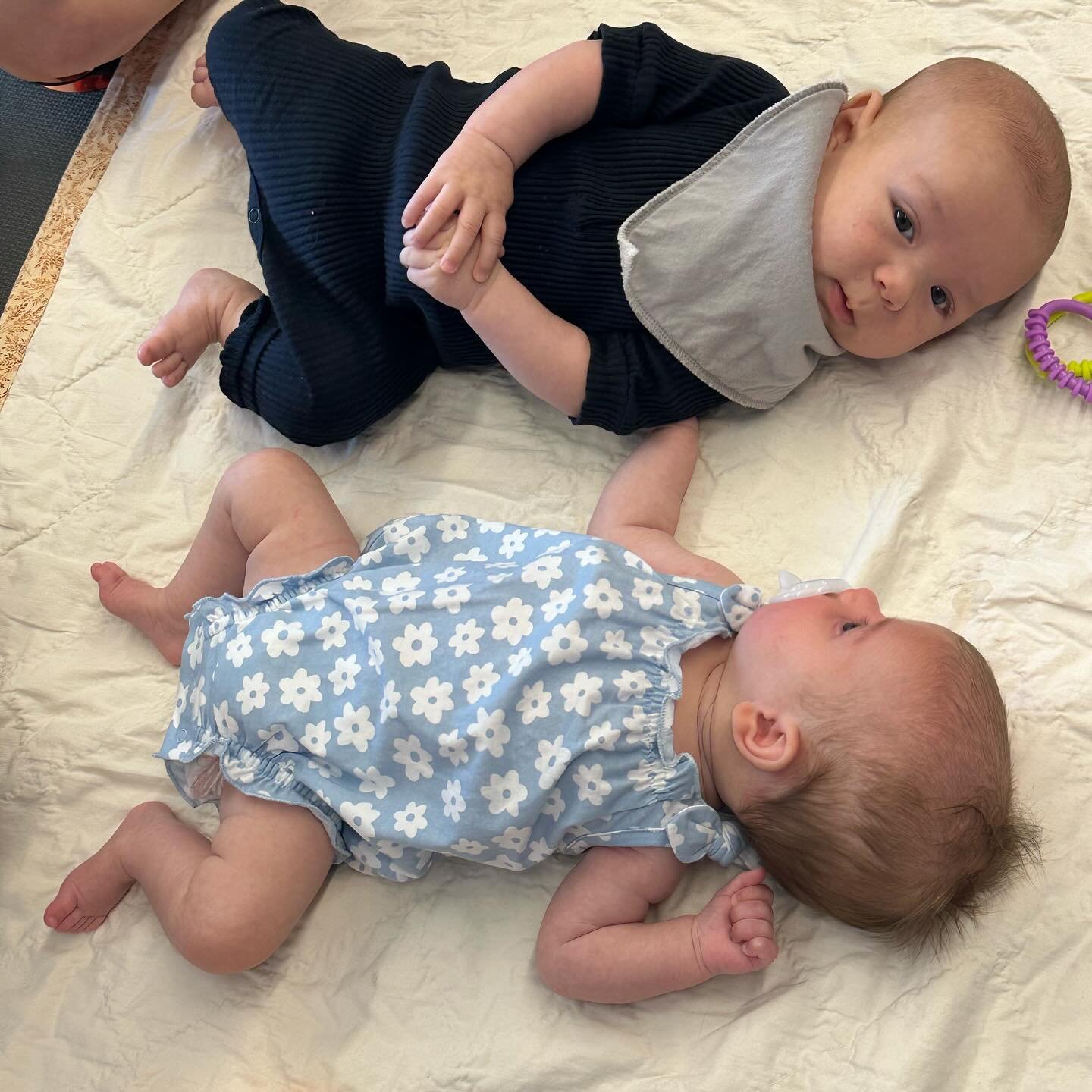 When siblings become tot friends🥰 Swipe to see the big sibs!

It is so amazing to watch your tots, families and friendships blossom! Monday, we have another Tiny Toes &amp; Tummytime 3-week mini series starting for our little sibs at 10a. We offer o