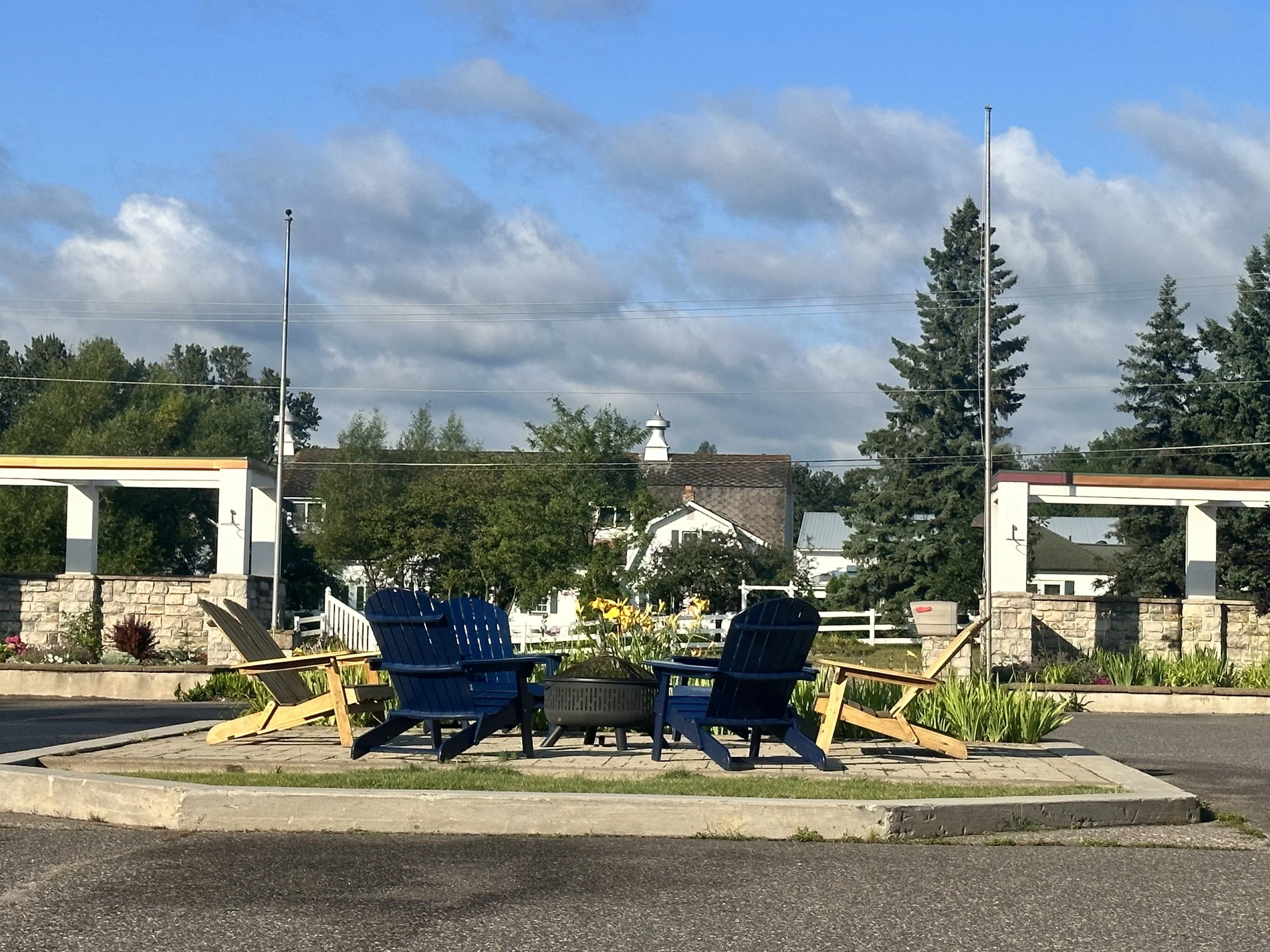 A place for a chat...Making new memories at the courtyard @northcoastplace