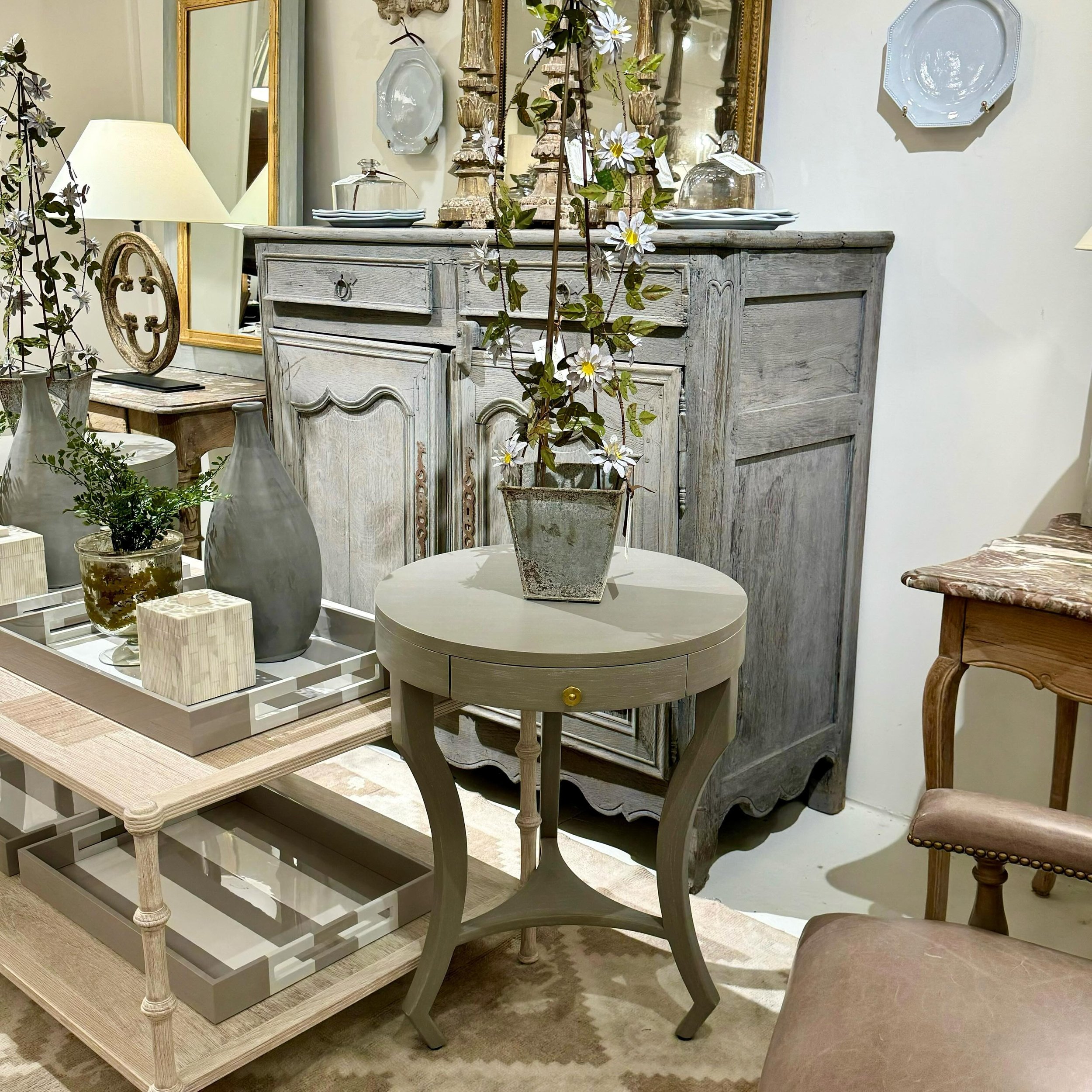 Back in stock&mdash;one of our favorite little side tables in the prettiest French Grey color. #heritageclt #curateddecor #europeanantiques #italianantiques #englishantiques #frenchantiques #antiquedecor #antiquedealersofinstagram #antiquepatina #pat