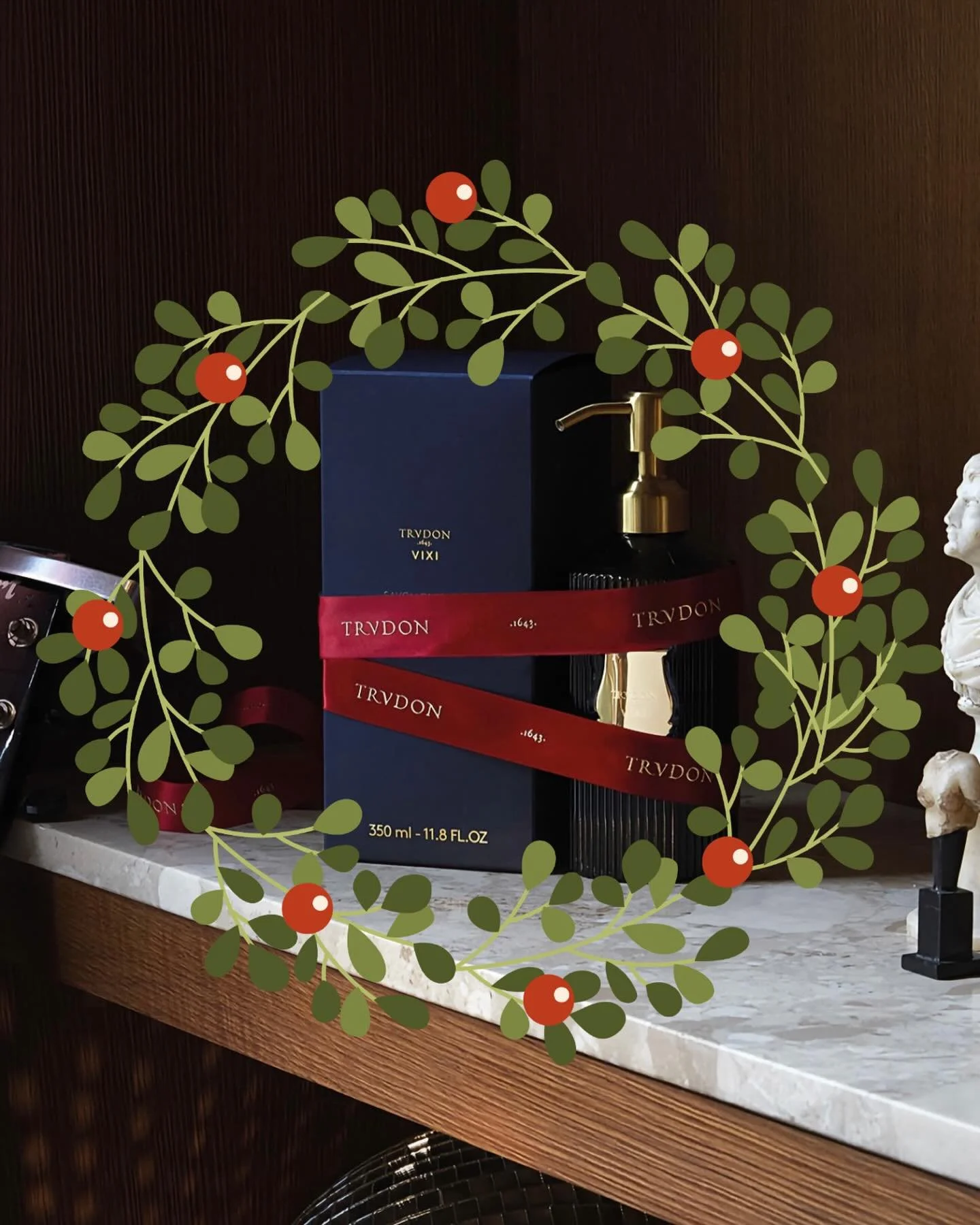 The BEST hand soap ever! The perfect gift for the person who has it all! @trudon #heritageclt #trudon #handsoap