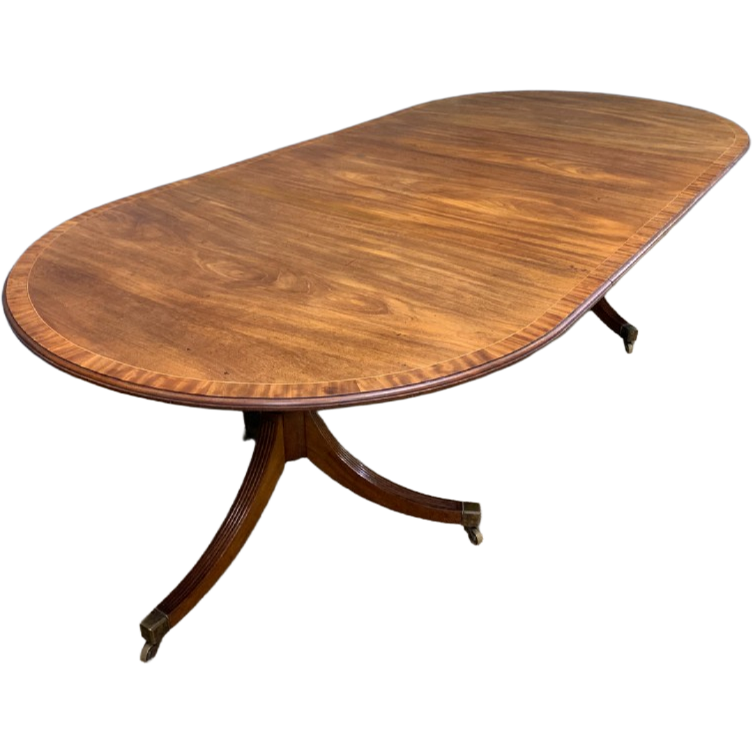 Antique Figured Mahogany with Boxwood Inlay Regency-Style Oval Dining Table