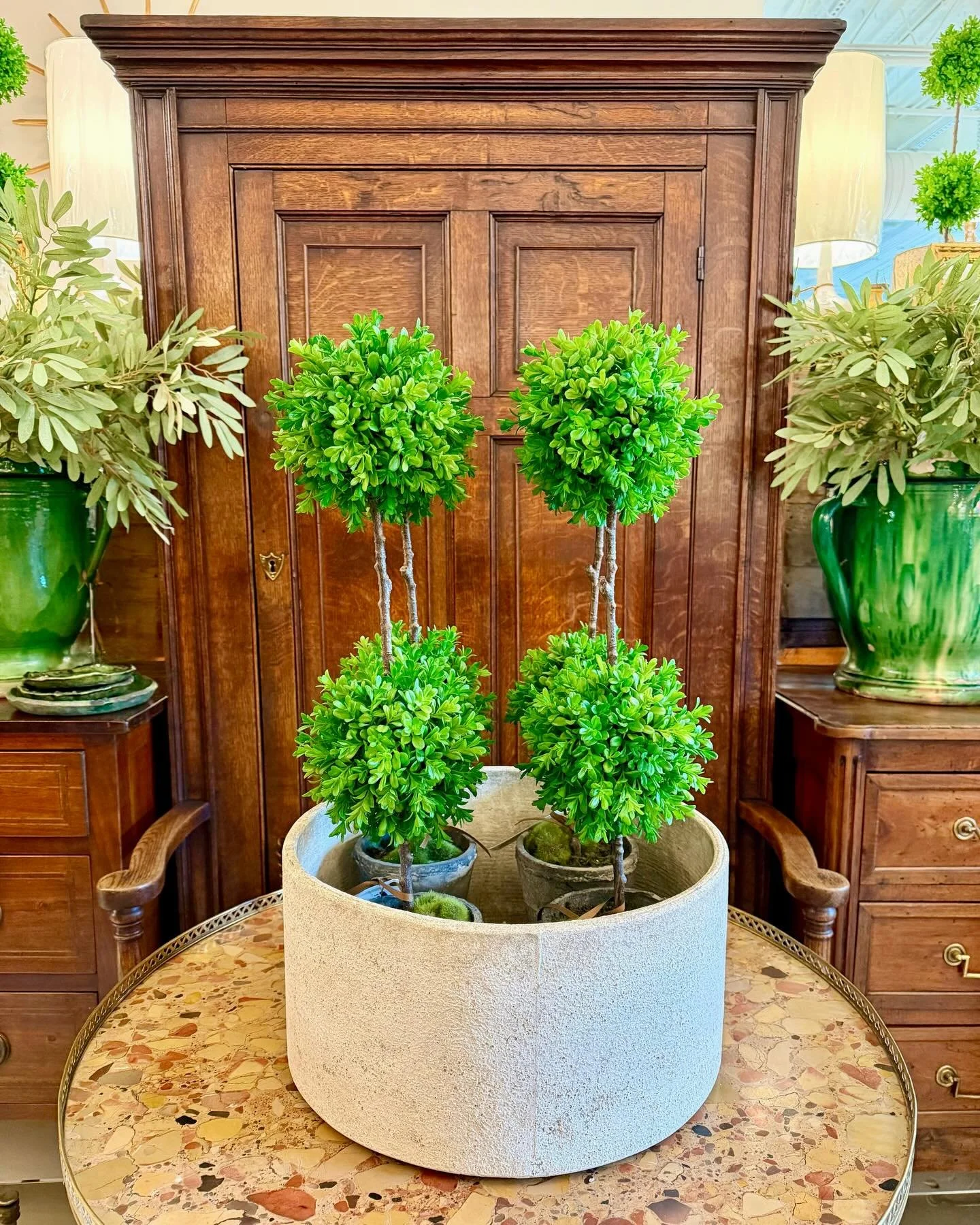 The prettiest planters for planters planting plants. 🪴🎍🪴🌾🪴

Discover our exciting collection of one-of-a-kind, hand-selected Curated Decor and Original Art. For more information:
&bull;Call: 704-496-9612
&bull;Email: sales@heritagemarkdesign.com
