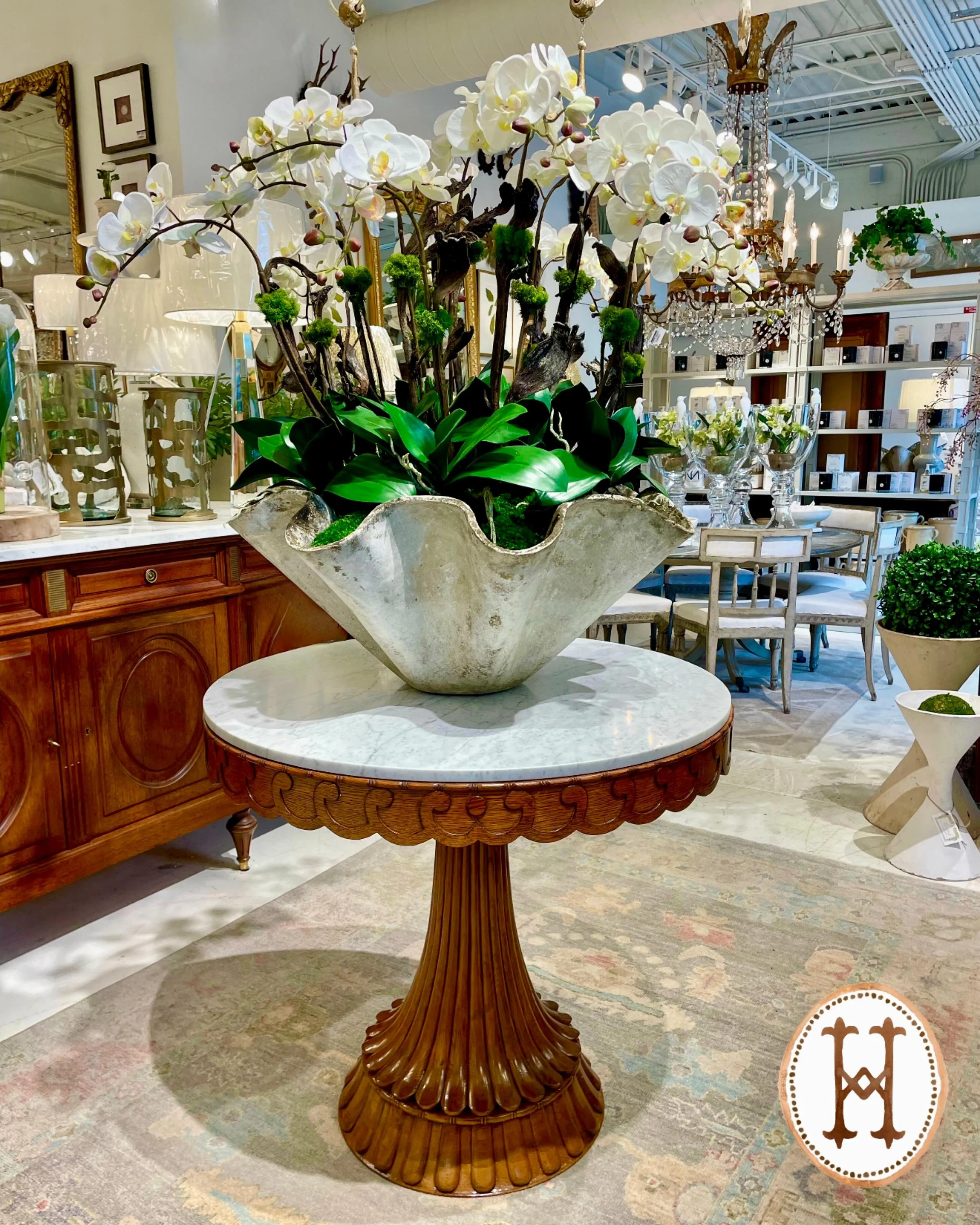 Back in stock&mdash;our favorite @williamyeoward center table! White marble top and carved wood base. So good! Discover our exciting collection of hand-selected accent furniture. Find more details and pics on our website at www.heritagemarkdesign.com