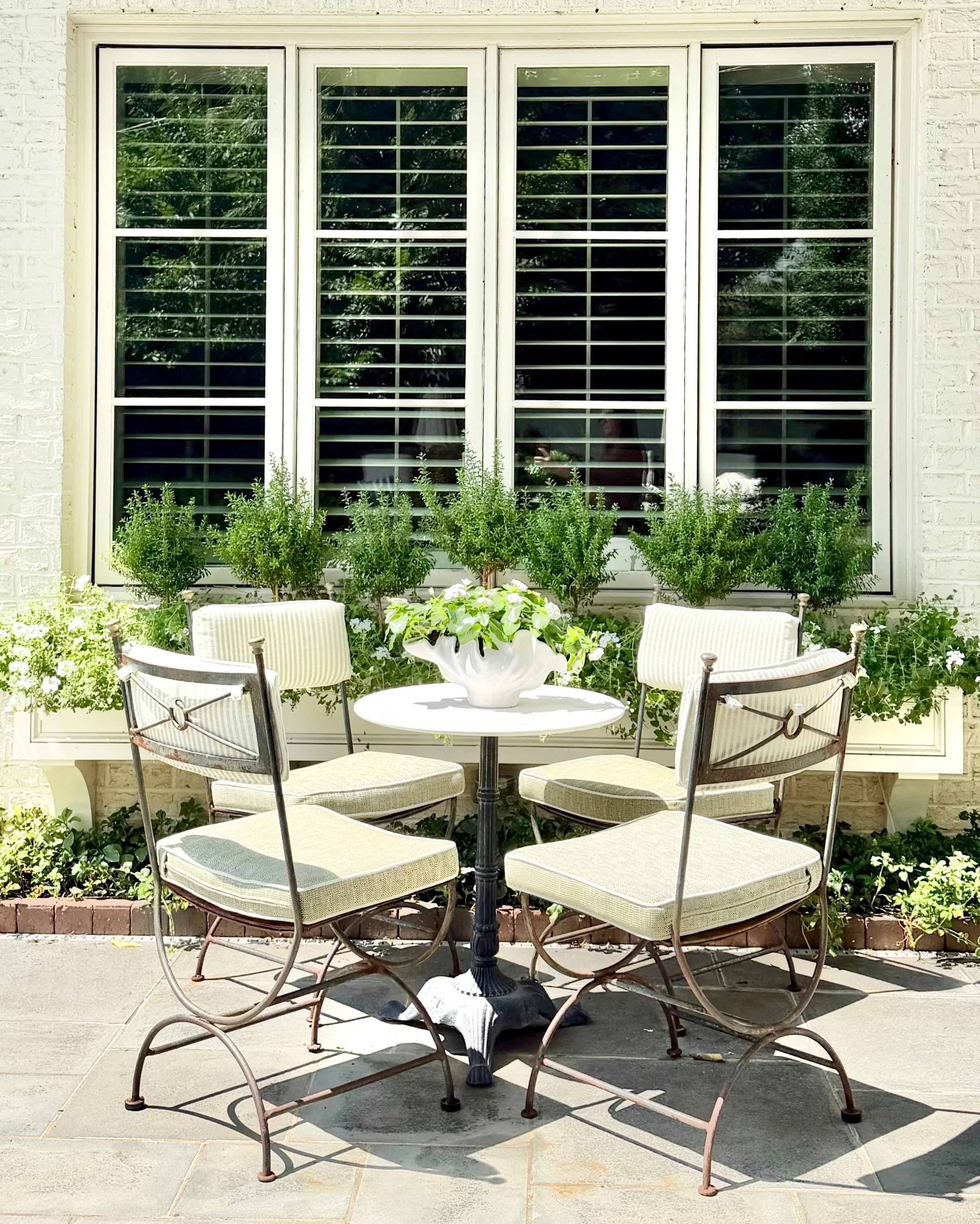 We love seeing the finished product in its new home! Found the perfect set of garden chairs in France for this special client then had the perfect seat cushions fabricated for them. Elegance in the simplicity. Discover our extensive collection of one