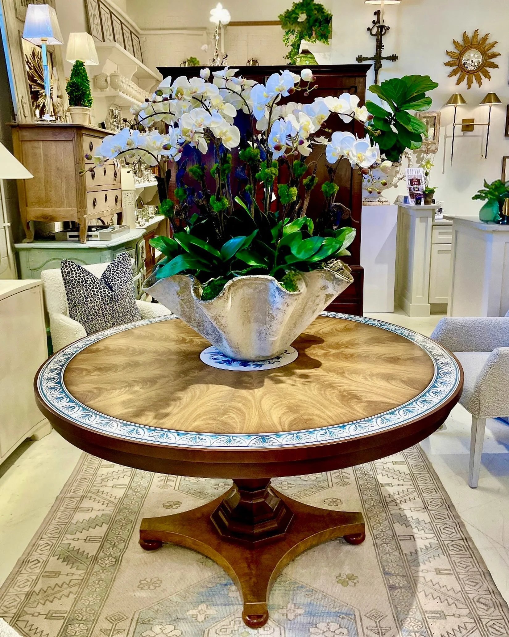 Discover our exciting collection of hand-selected furniture and accents. Find more details and pics on our website at www.heritagemarkdesign.com. Shipping available. #heritageclt #curateddecor #interiordesign #interiordesigner #charlotteinteriordesig