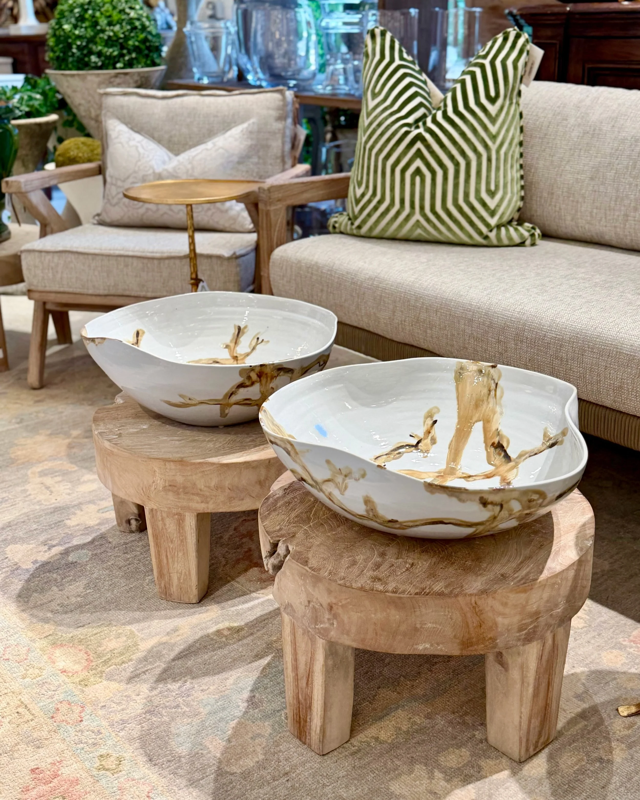 Our favorite bowls back in stock! Shown here sitting pretty with our favorite @gommaire outdoor teak furniture! Discover our exciting collection of hand-selected outdoor furniture and well-curated decor. Find more details and pics on our website at w