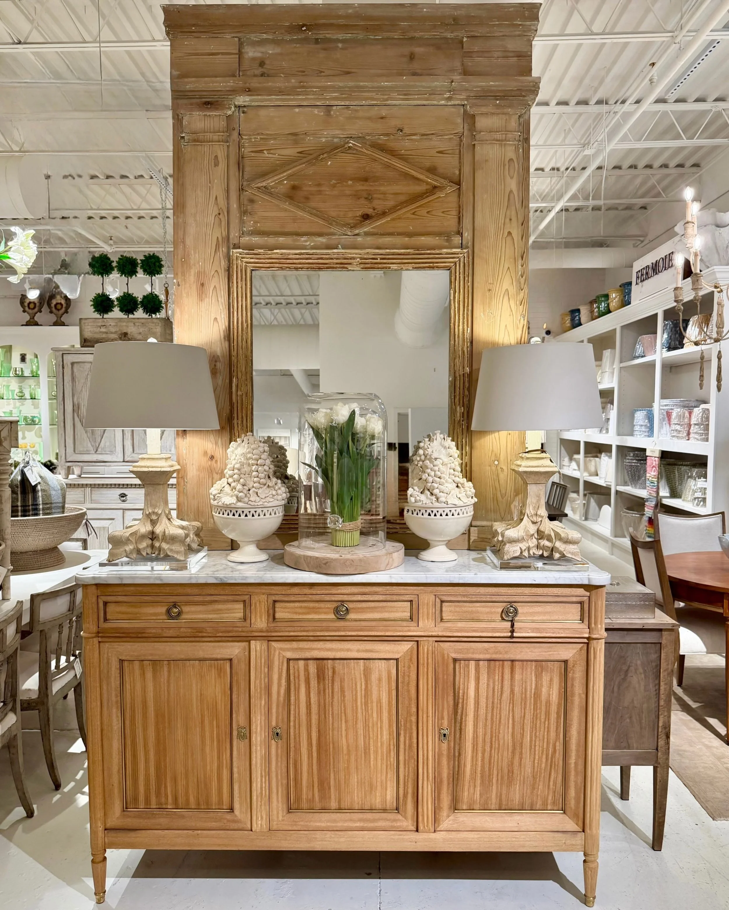 So, so many amazing pieces being placed in the shoppe this week from our new container arrivals! Discover our extensive collection of one-of-a-kind, hand-selected European Antiques and Curated Decor. Find more details and pics on our website at www.h
