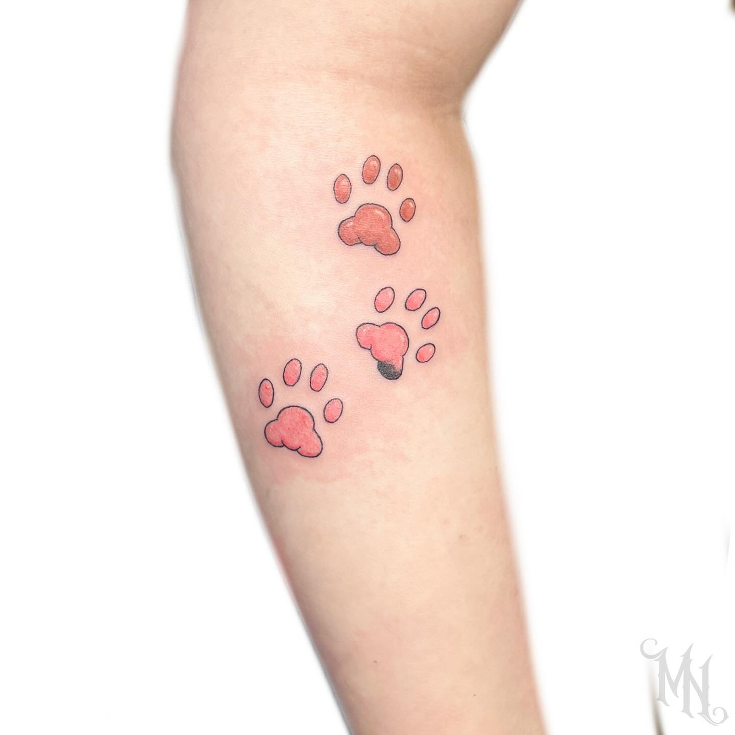 Paw Print Tattoo🐾 Call or Text 905.435.7551 for Bookings and Inquiries #paw #pawprints #toebeans #toebeantattoo #pawtattoo #pawprinttattoo #colourpawprints #tattoo #tattoos #whitby #toronto #oshawa