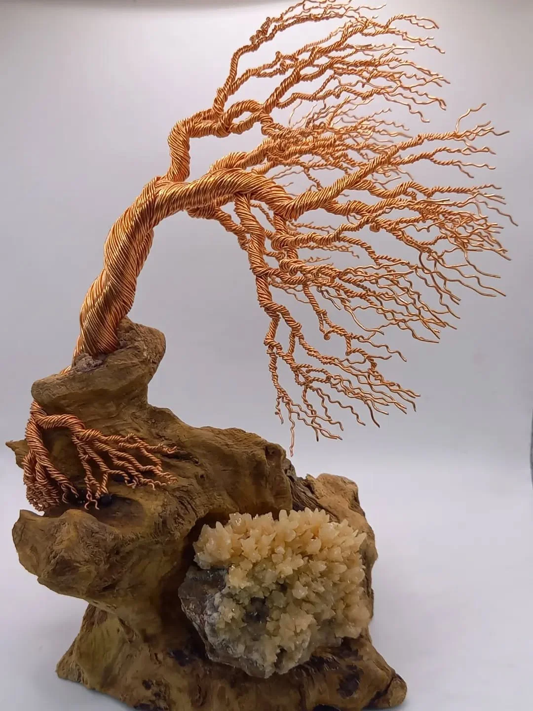 Aragonite tree