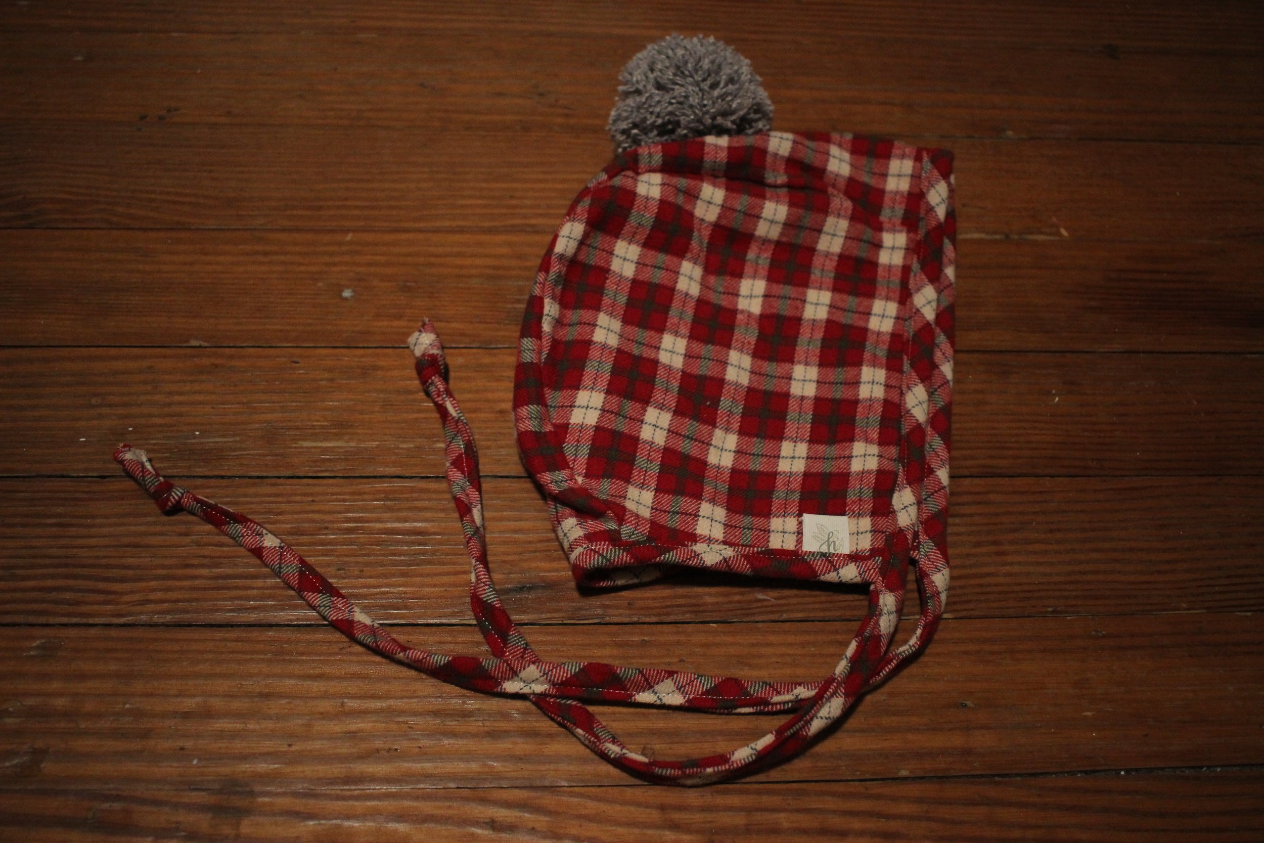 fireside 2-4y // flannel baby bonnet with hemp/silk pom
