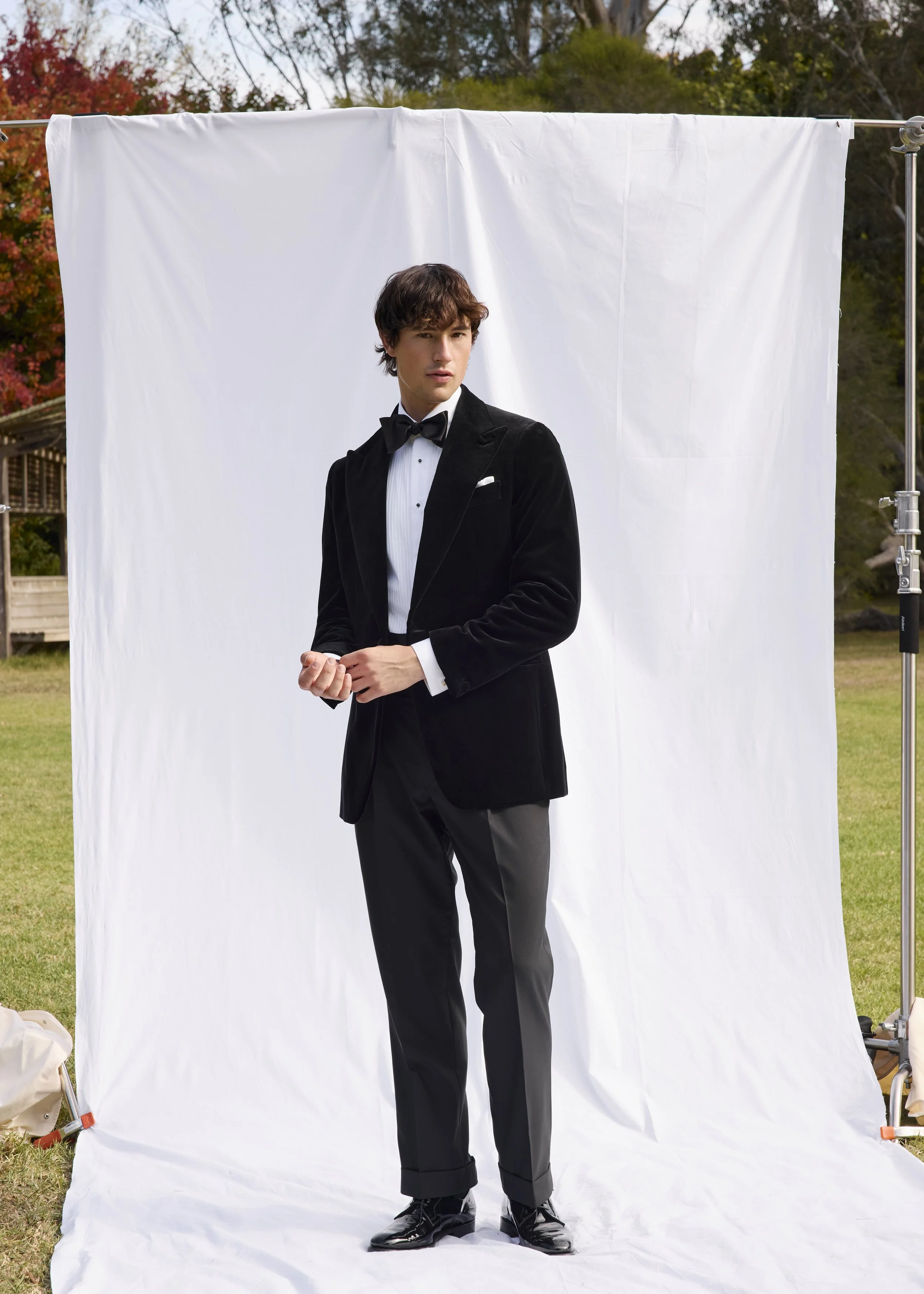 The Groom’s Guide: How to Choose the Perfect Wedding Suit