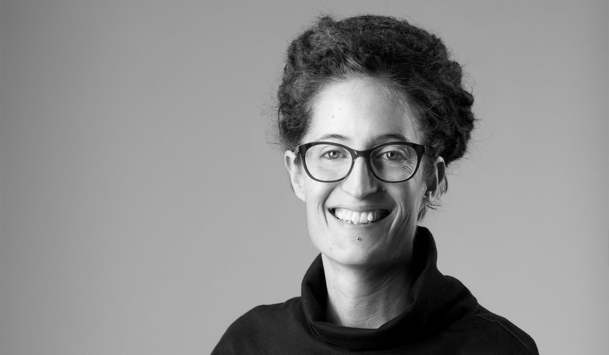 Prof Beck Davis Retires from DIA Board