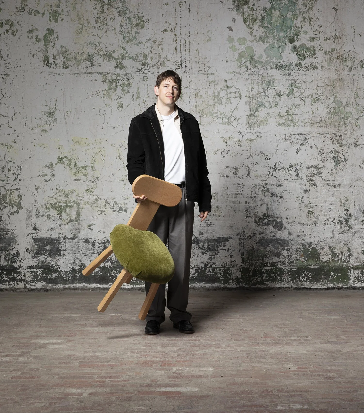 100Chairs100Designers_IngridRhule&EllenKeillar.10.jpg