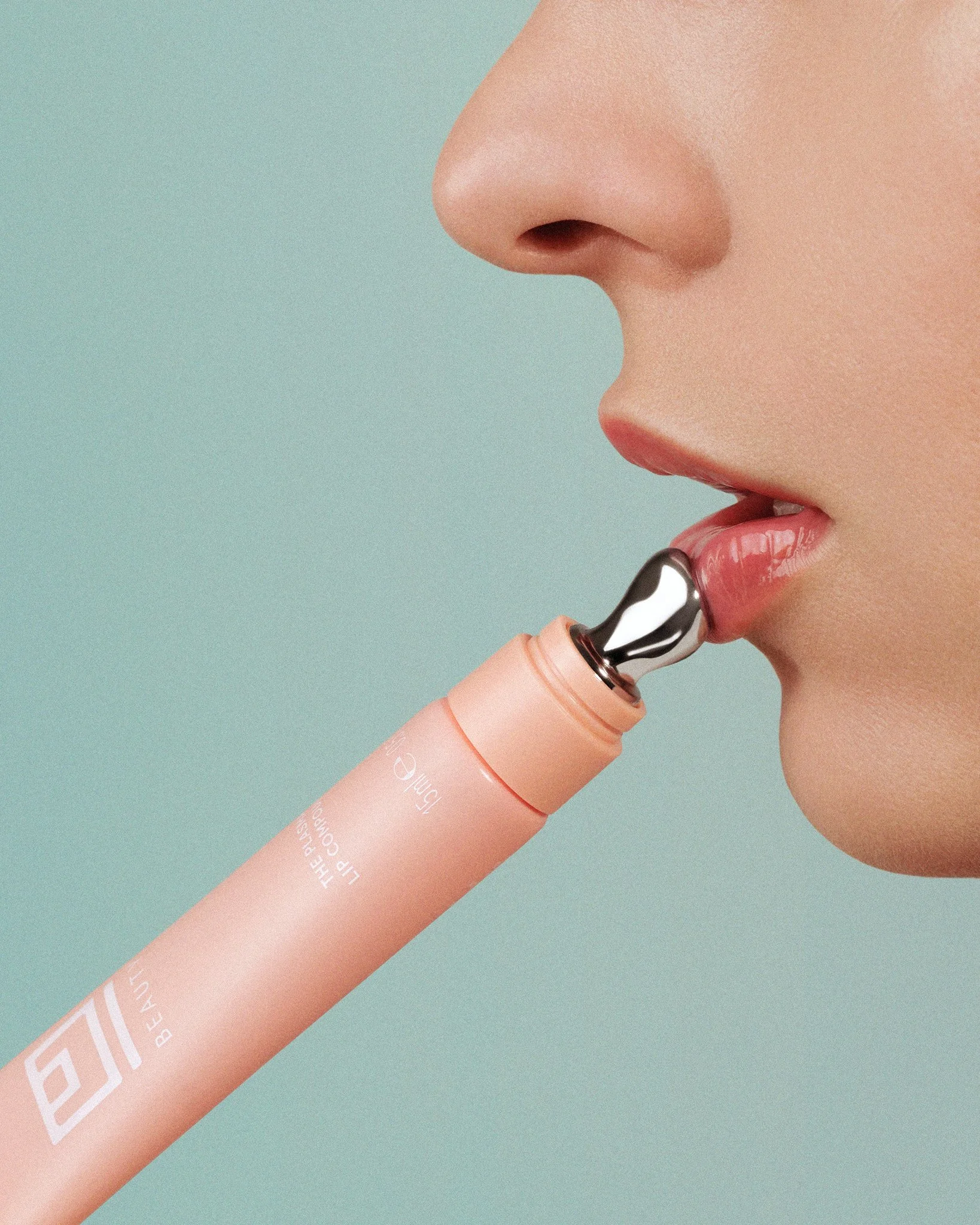 UB_Lip-Reshoot-15 1.jpg