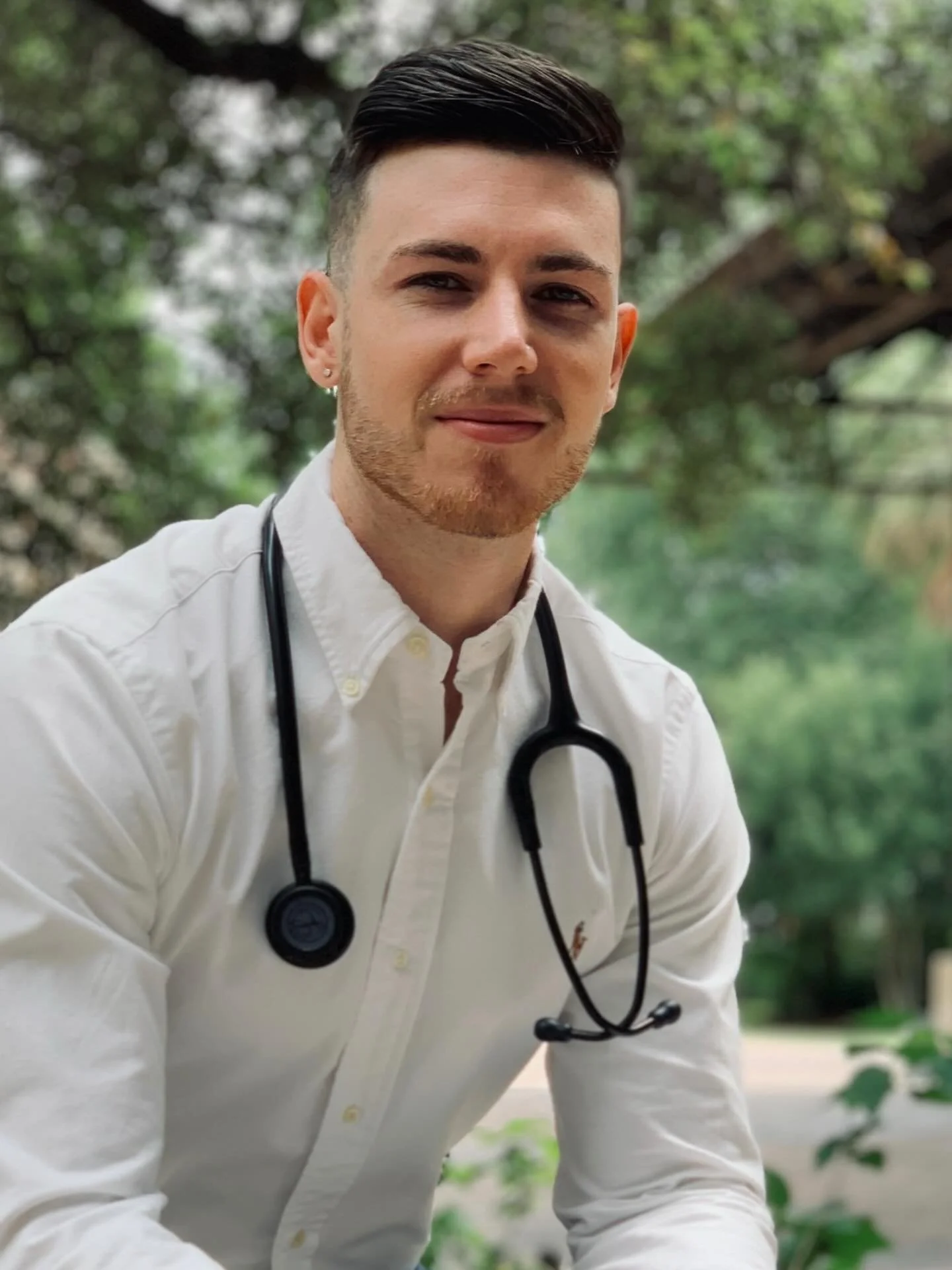 🌟 October Nurse of the Month: Spencer Peeper, RN 🌟
Spencer says - My name is Spencer and I have been an RN since 2020. In my nursing career I have worked in Neurology, Orthopedics, Primary Care, and now home infusion. Prior to becoming a nurse, I