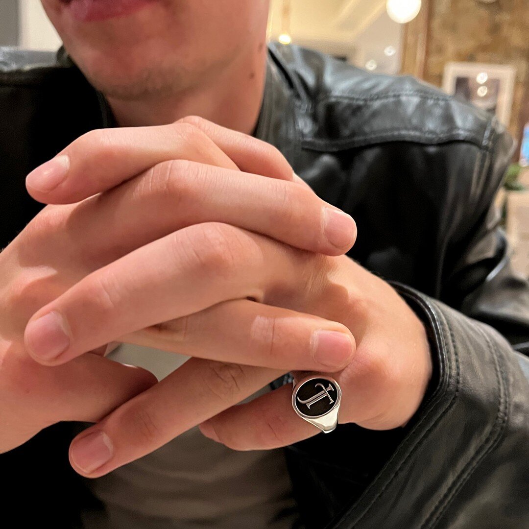 This sterling silver monogram signet ring was crafted as a gift to mark an 18th birthday. 🎂

A symbol of individuality and timeless style, this special heirloom embodies the beginning of a new chapter, where dreams are pursued and memories are made.
