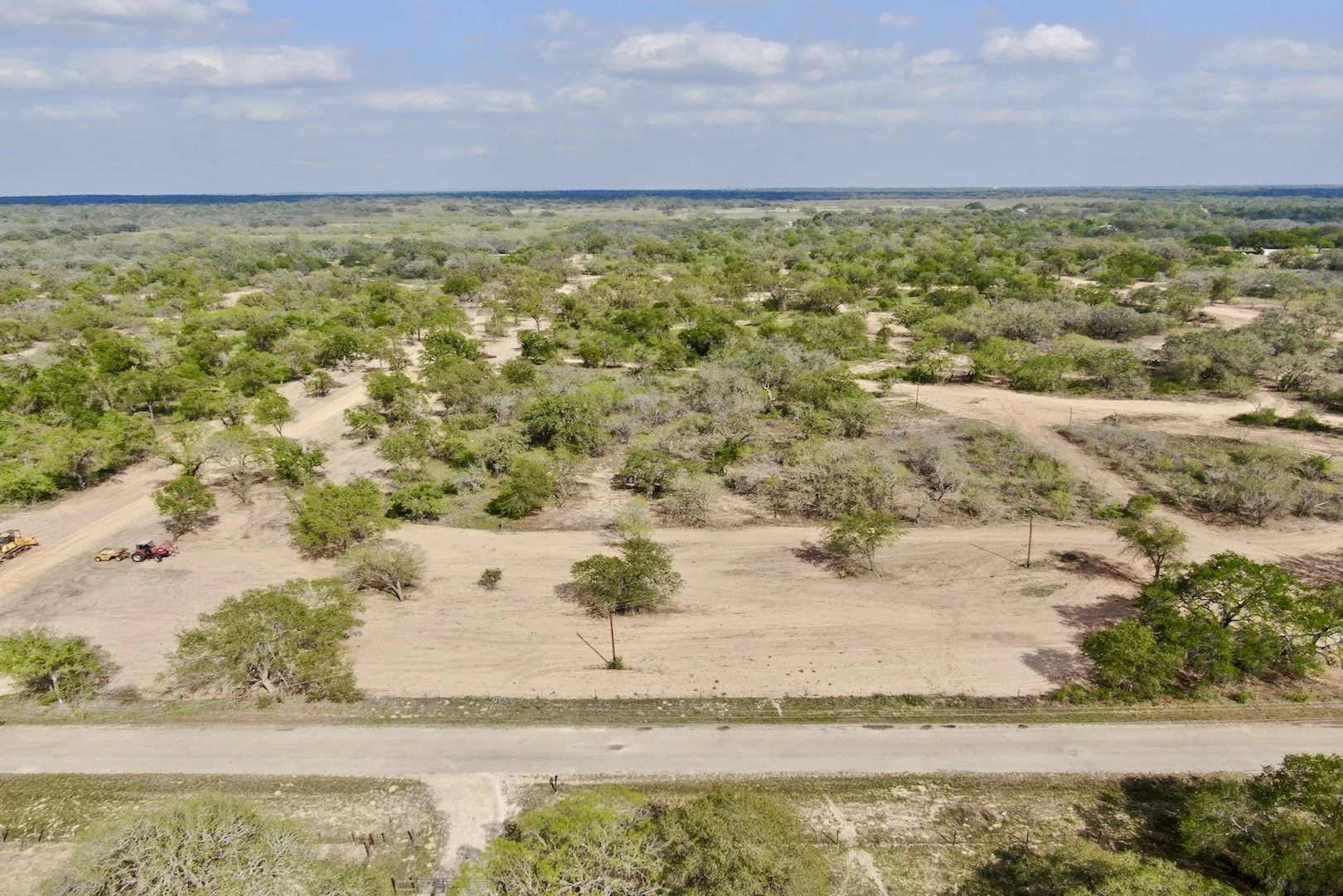 2731 CR 770 (Tract 4) Devine, TX — Brush Country Real Estate