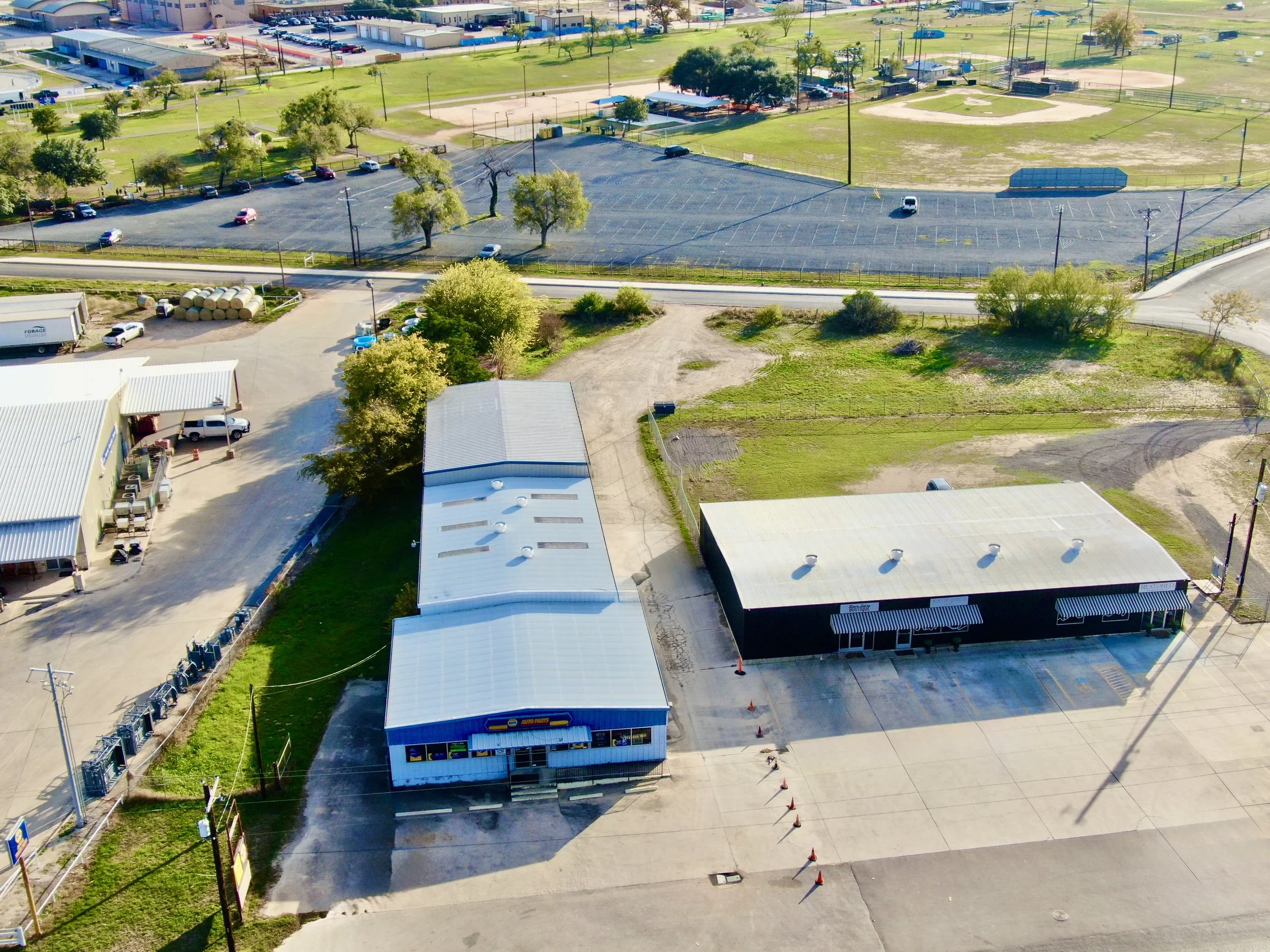 13691 US HWY 87, Lavernia, Tx 