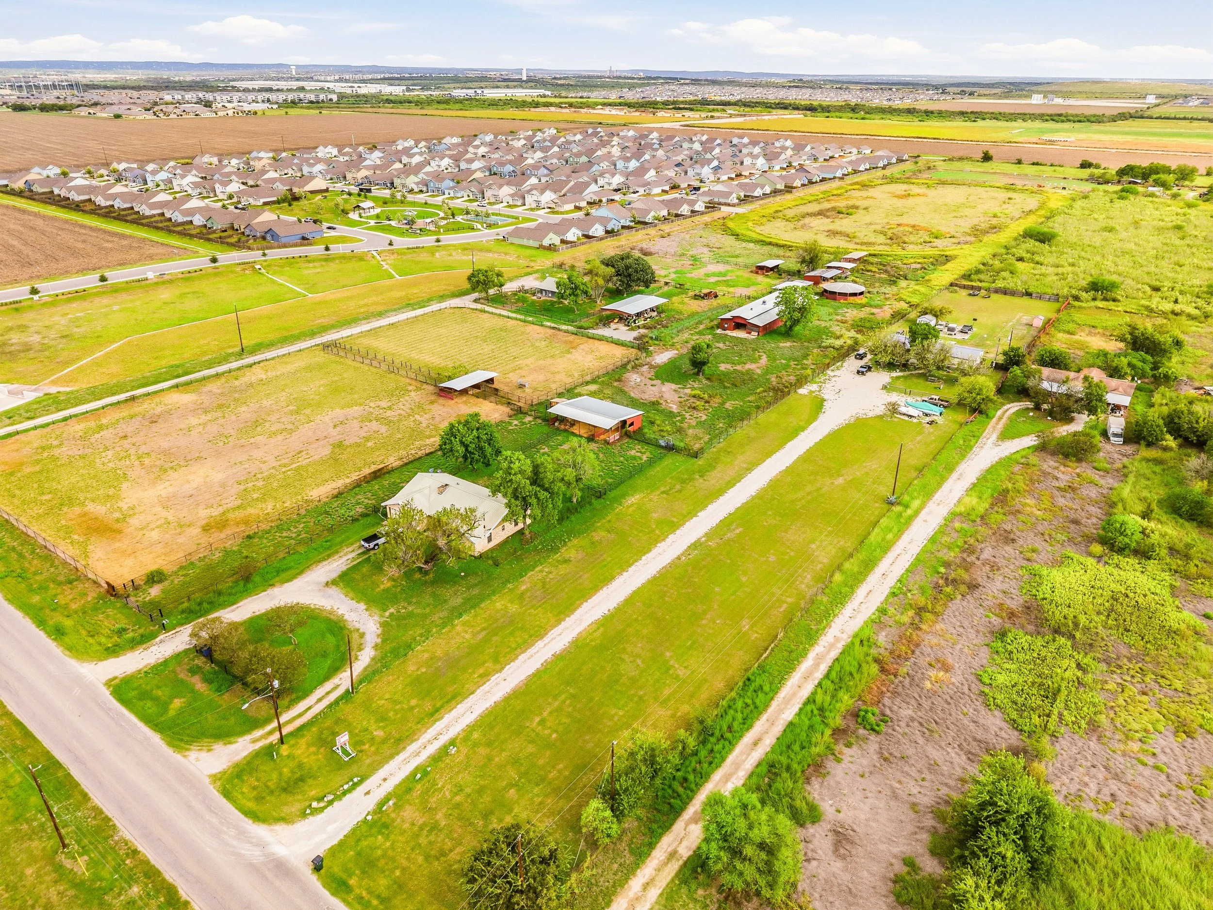 13_elucidate estates - 1179 barbarosa road-109.jpg