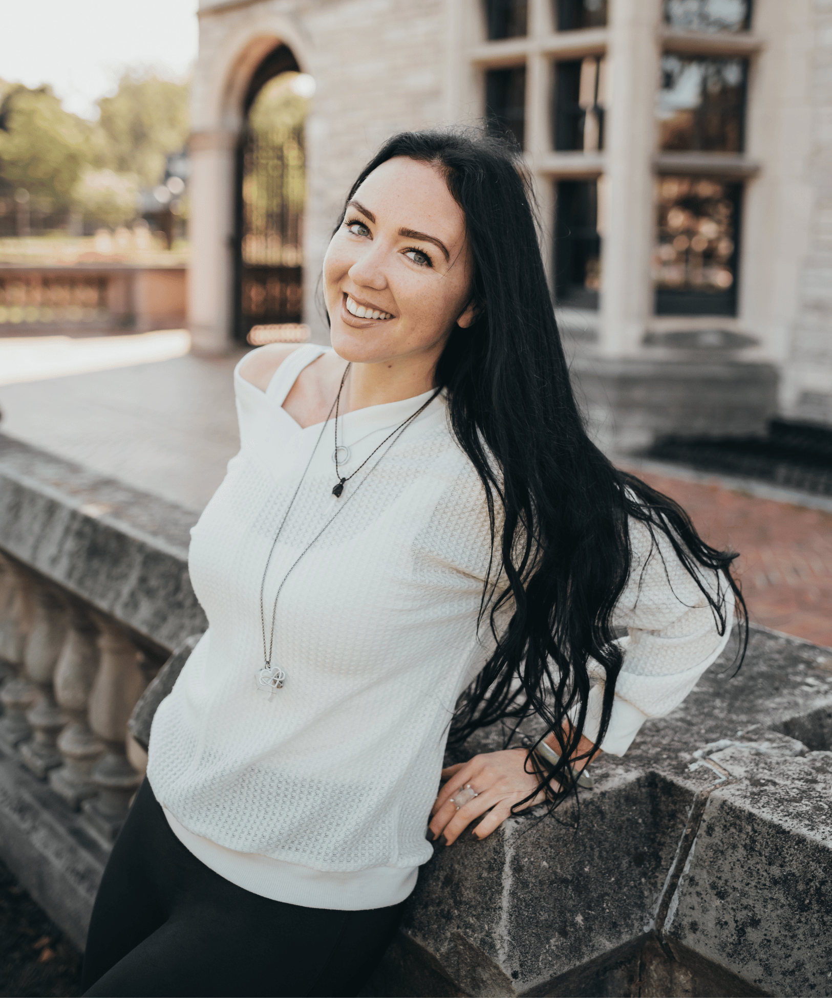 Chivonne Monaghan — Grief Educator + Facilitator, Creator of After the Fall™