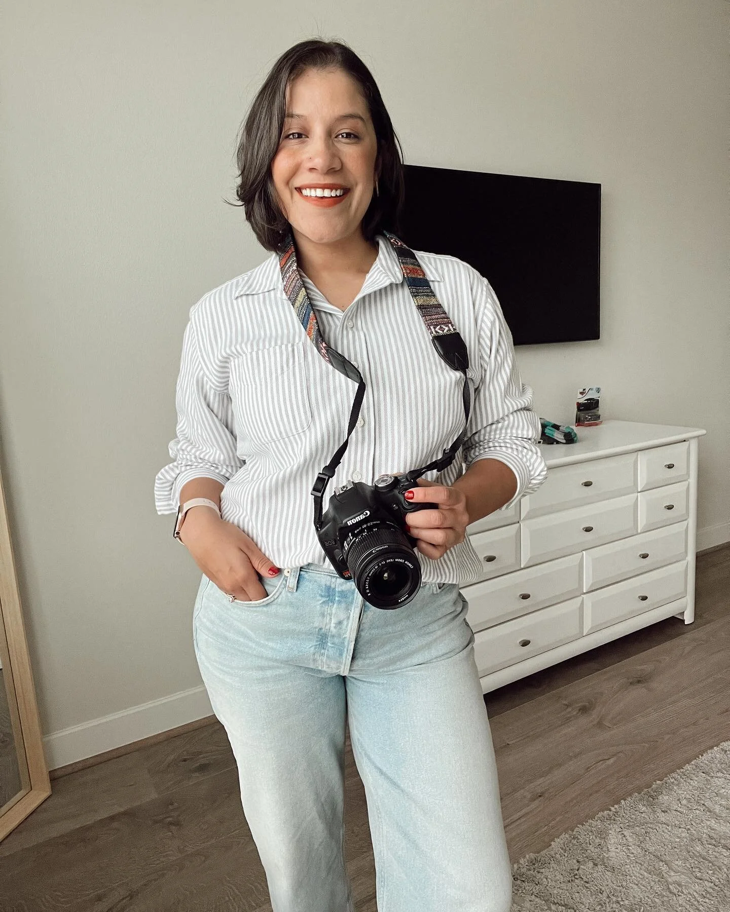 It&rsquo;s been a while since I&rsquo;ve posted but life has been kinda nuts for me since I got back from Europe. 😅

But I&rsquo;m still here and still operating Bazile Creative. In fact, we are growing and are looking for an account manager. Will p