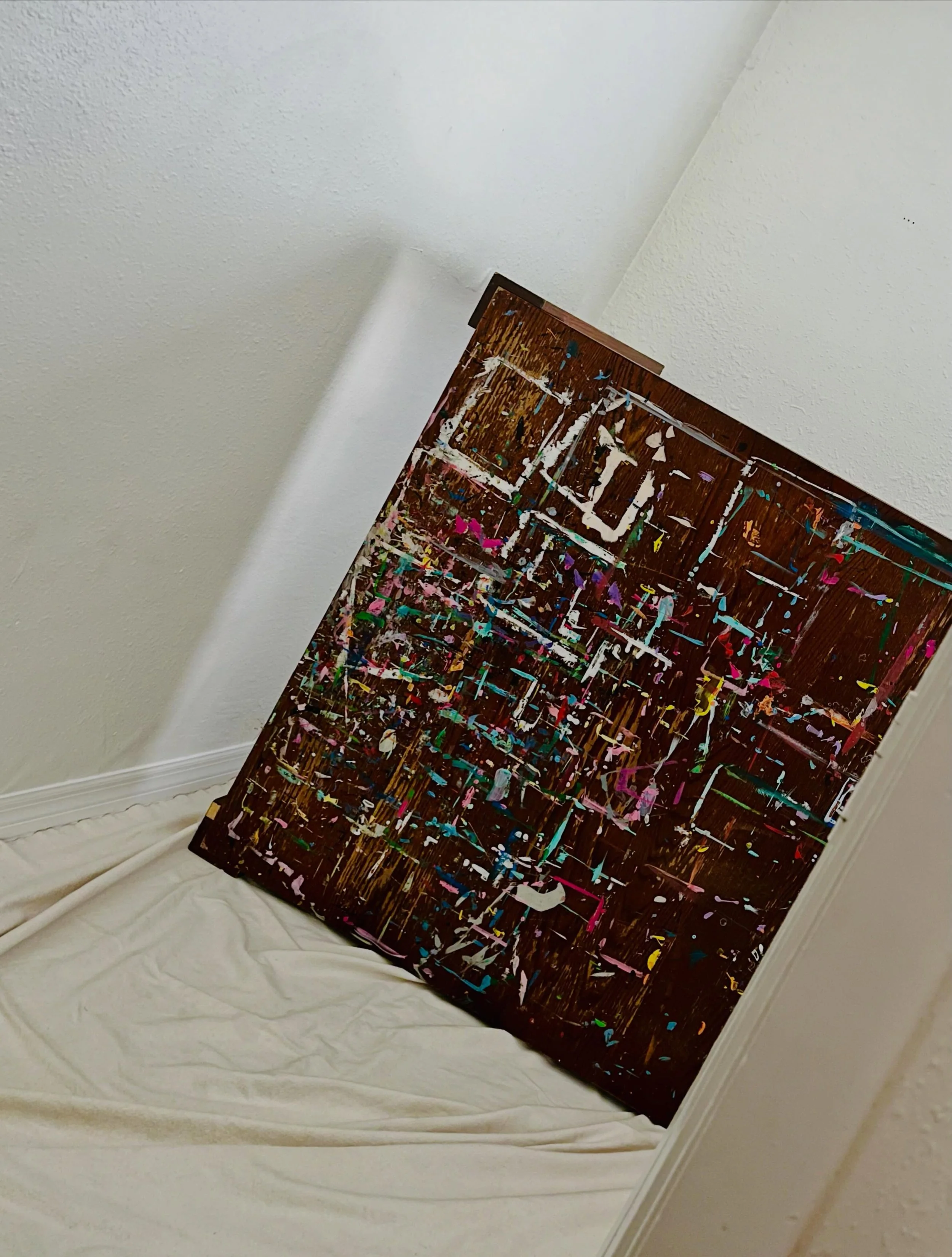 how about a room
for an Art Studio
that&rsquo;s inside the abode,
but with a door so that when
it&rsquo;s Time to leave work behind
for a little bit,
i have a visual trigger
that helps me switch
my brain from work to play?
.
yes, yes.
i think that so