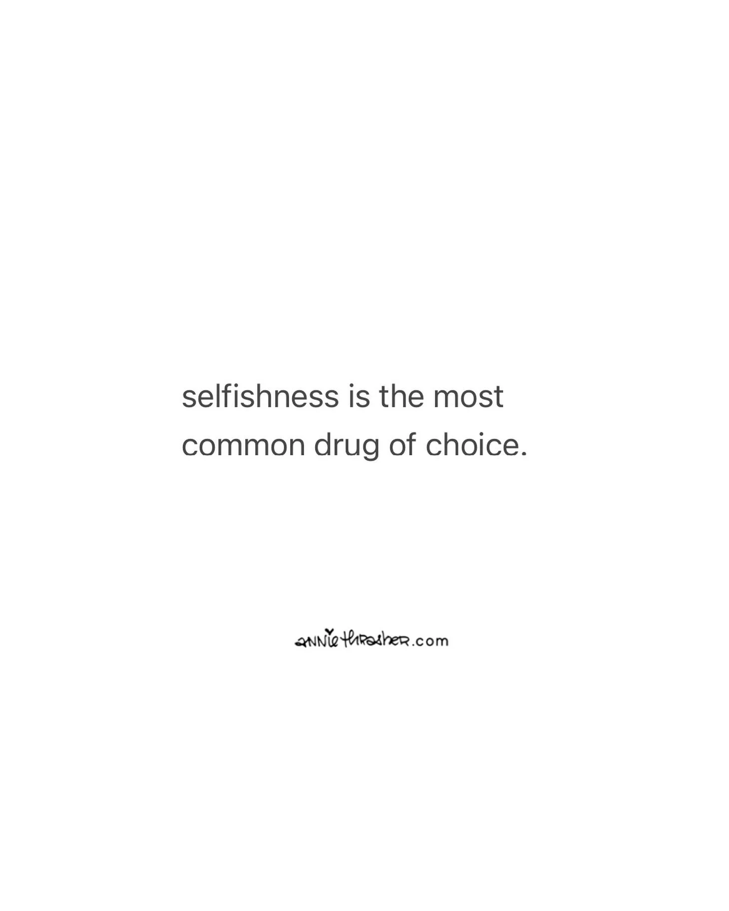 constantly feeding your impulses
is low-frequency, low-iq, low-capacity
behavior sourced from a toxic,
ego-driven mindset.
.
Life is abundantly better when
we pay attention to the impact
of our choices on our future
selves + others.&hearts;
.
foolish