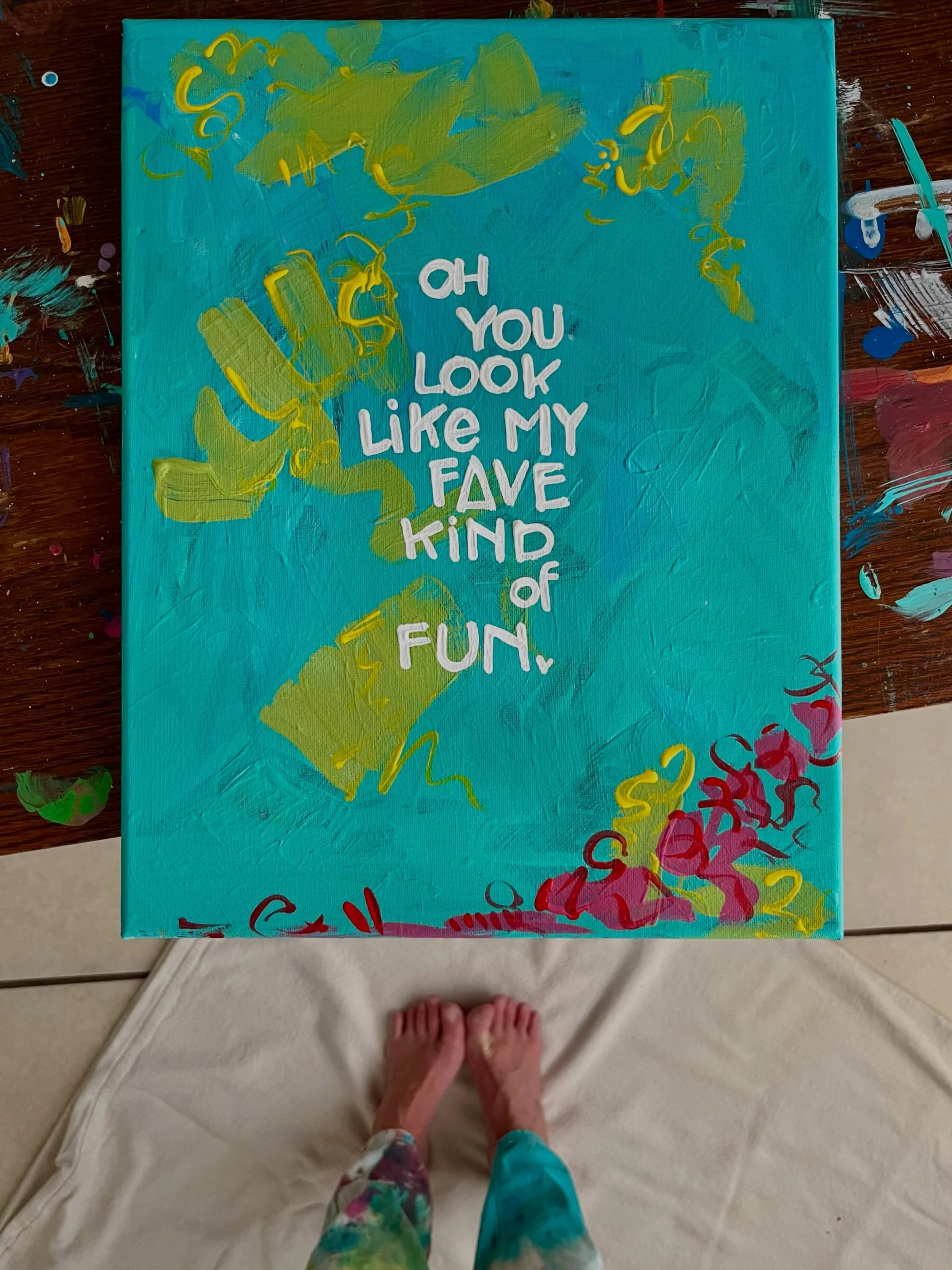 [winks awkwardly] &hearts;
#rockonbarefoot #studioevenings #getbusypaintingorgetbusydying #anniethrasherartist #dangyoucute