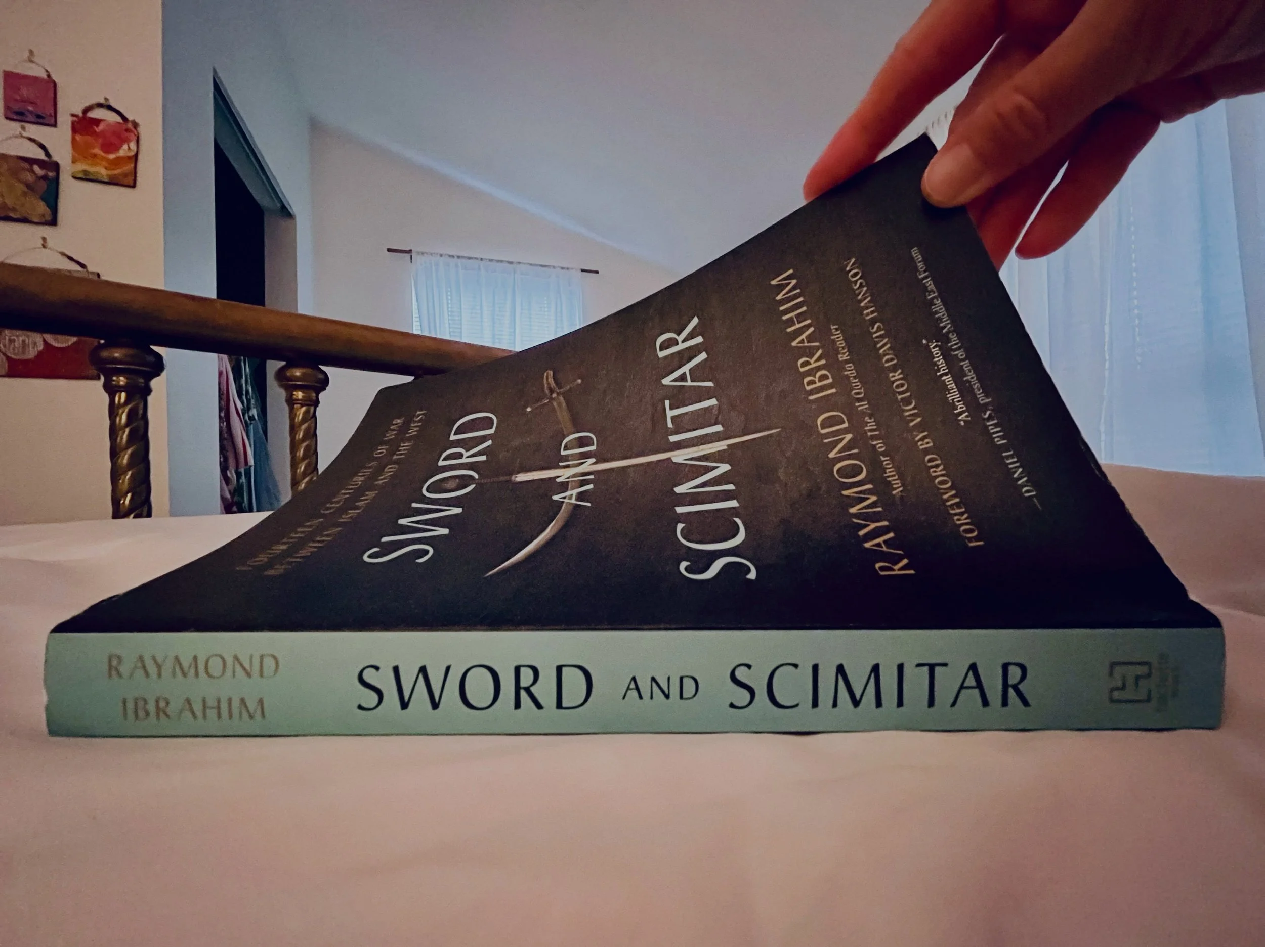 i don't always share
what i'm currently reading,
but when i do,
it's probably dude-lit.
lol.&hearts;
.
thankyou, @raymondibrahimhwc,
for this insightful, thought-provoking book.
keep up the Good work.
#swordandscimitar #authorshoutout #readoutsideyou