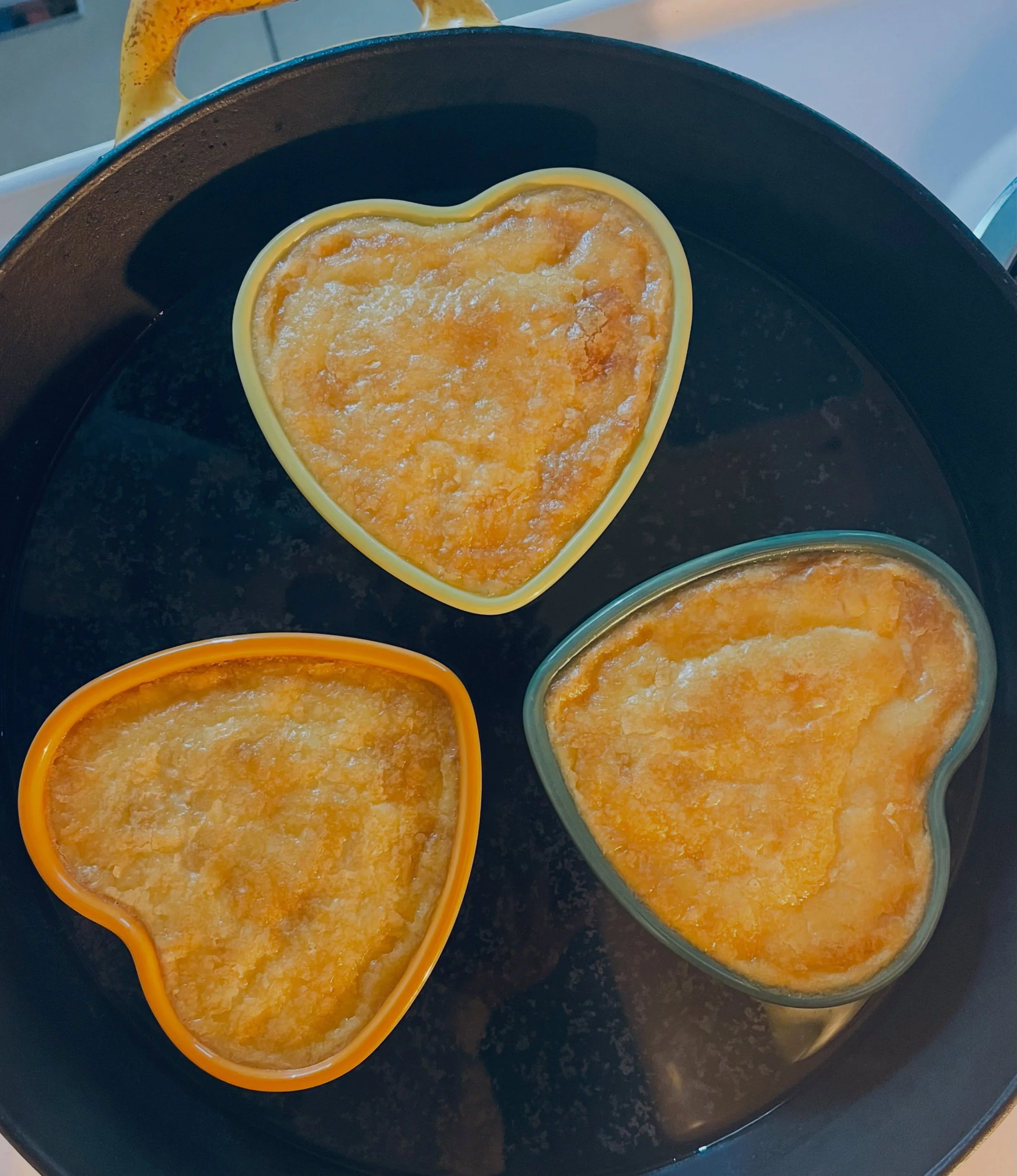 carnivore custard.
yes. please.&hearts;
3 eggs &bull; 2 c heavy cream &bull; 1 T vanilla
cook in a water bath @ 350&deg;
until golden on top + let set.
#rockyourtemple #highproteindessert #treatyourselfhealthy #servechilledorwarm #carnivorecustard