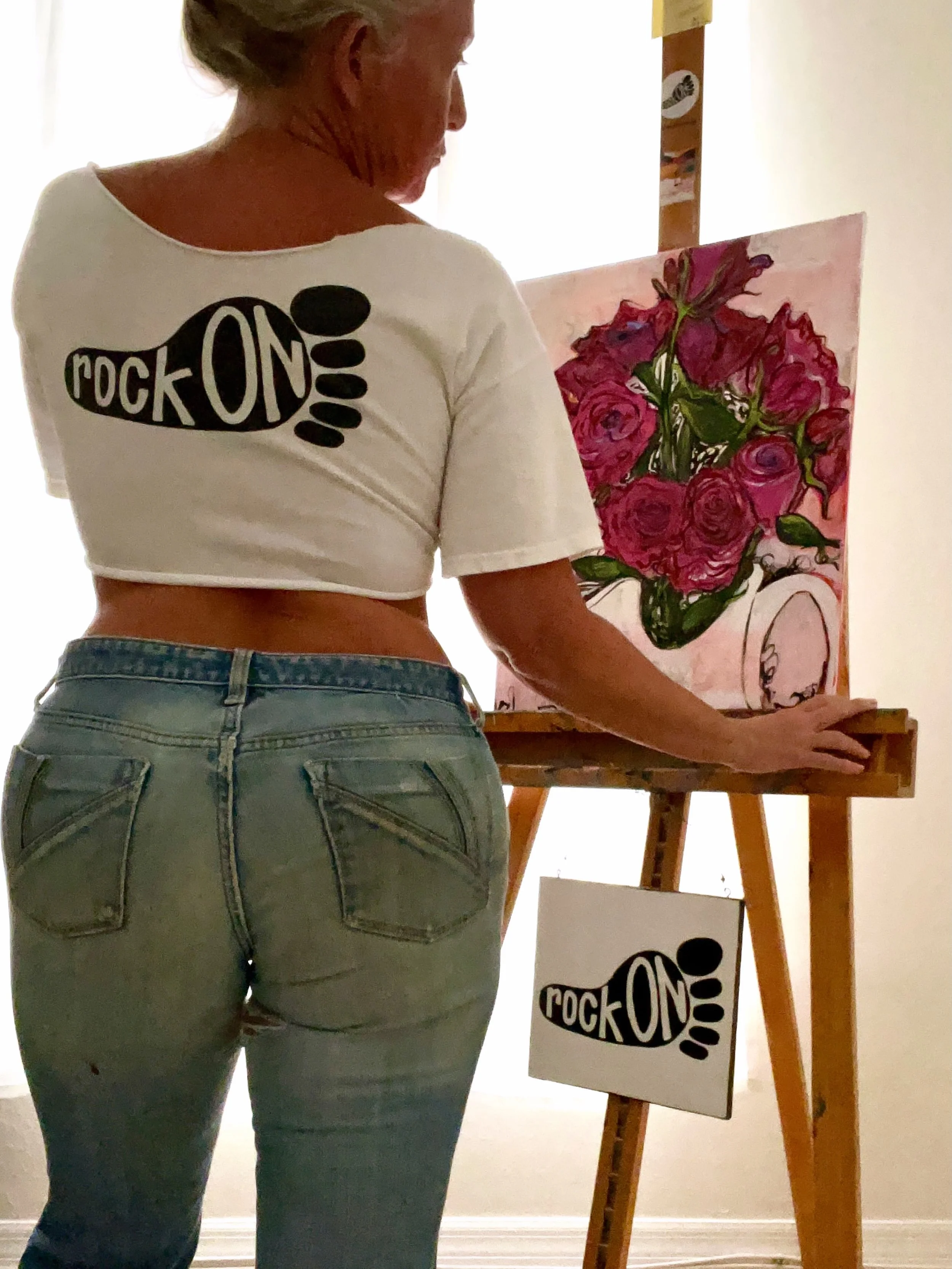 the Art is back
+ it's better than ever.&hearts;
#rockonbarefoor #rockonbarefootstudio #comeback #artistsofig #keepgoingandpreferablywithstyle