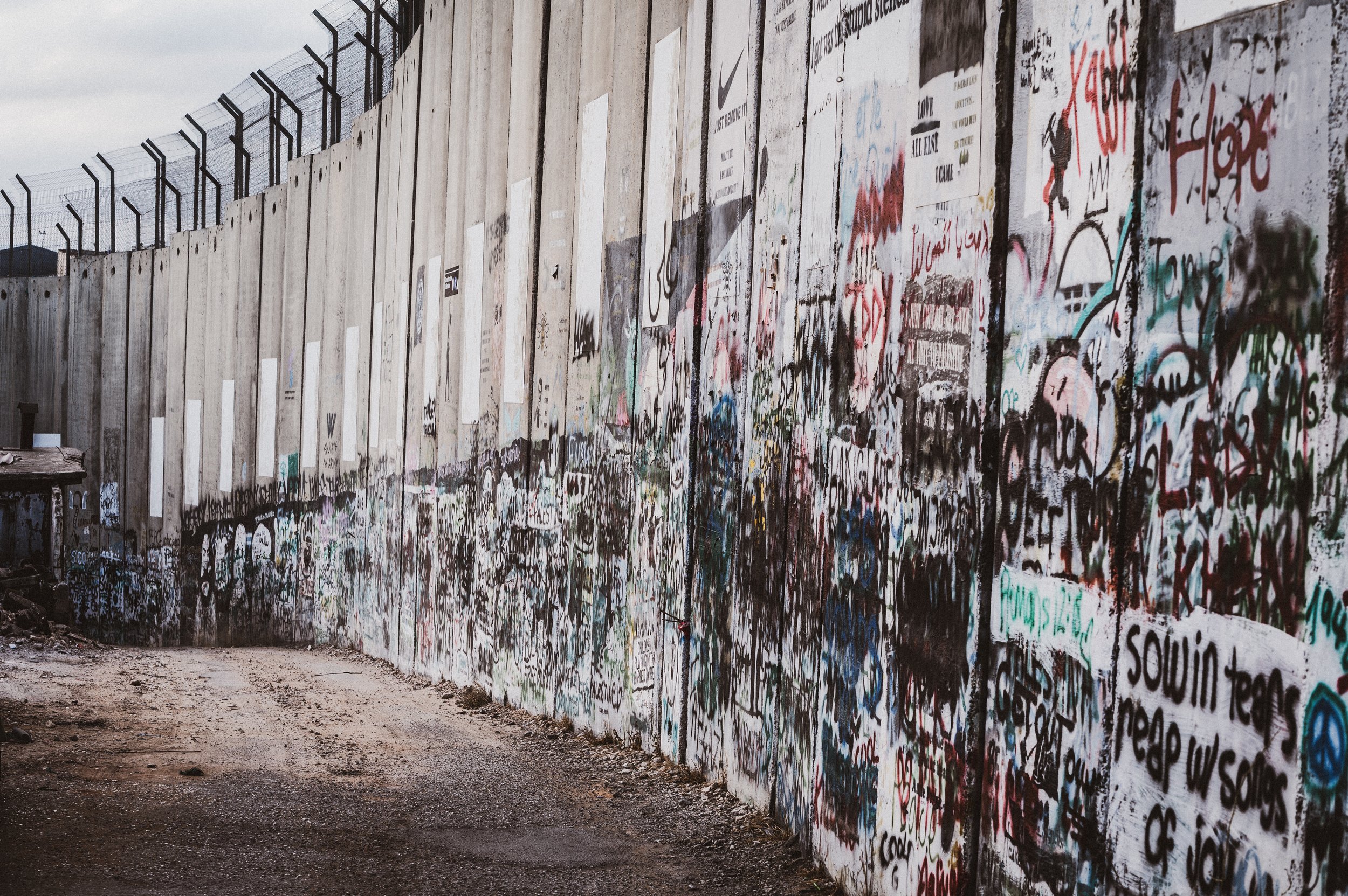 SeparationWall_Bethlehem_LolaLandPhotography_photojournalism-4416.jpg