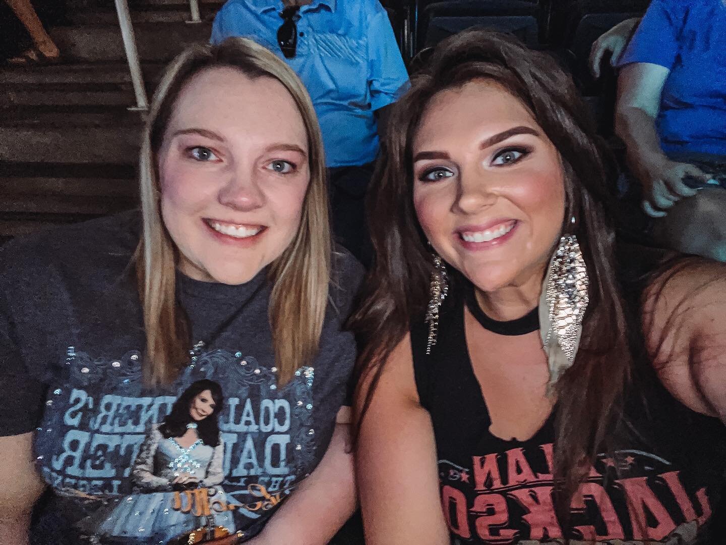 Sister sister 🎵

Excited to see my man Alan Jackson tonight in Knoxville! So far this year I&rsquo;ve seen my queen Reba and my king Alan Jackson. My life is pretty complete!

#countrymusic #alanjackson #tour #country #photography #singersongwriter 