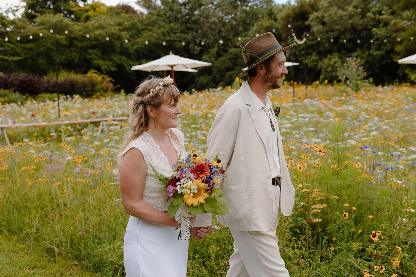 OLLIE & KATIE C-105.jpg