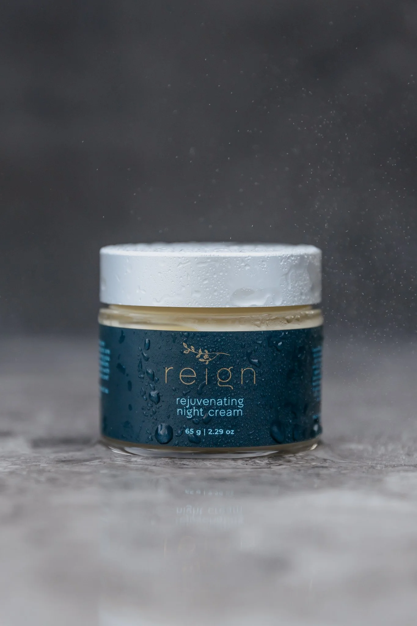 Reign-40-2.jpg