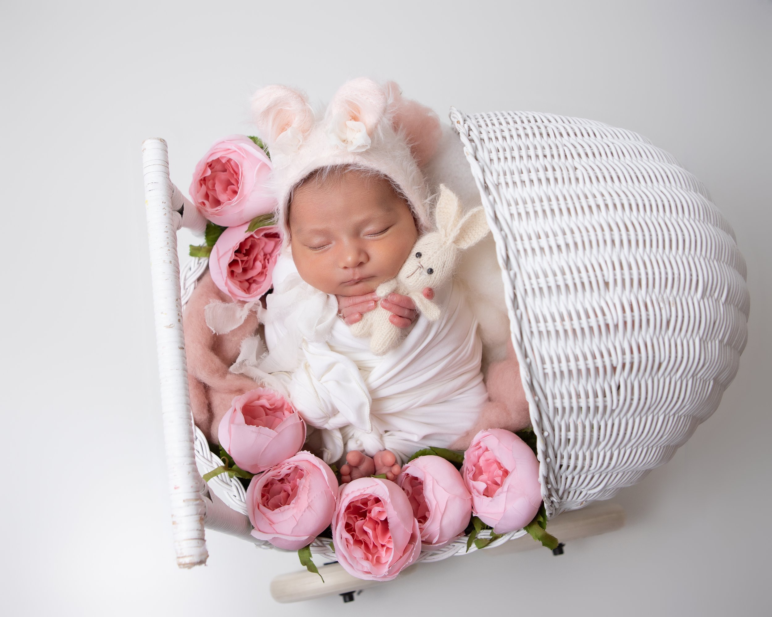 Lifestyle Newborn Photography in Lancaster PA