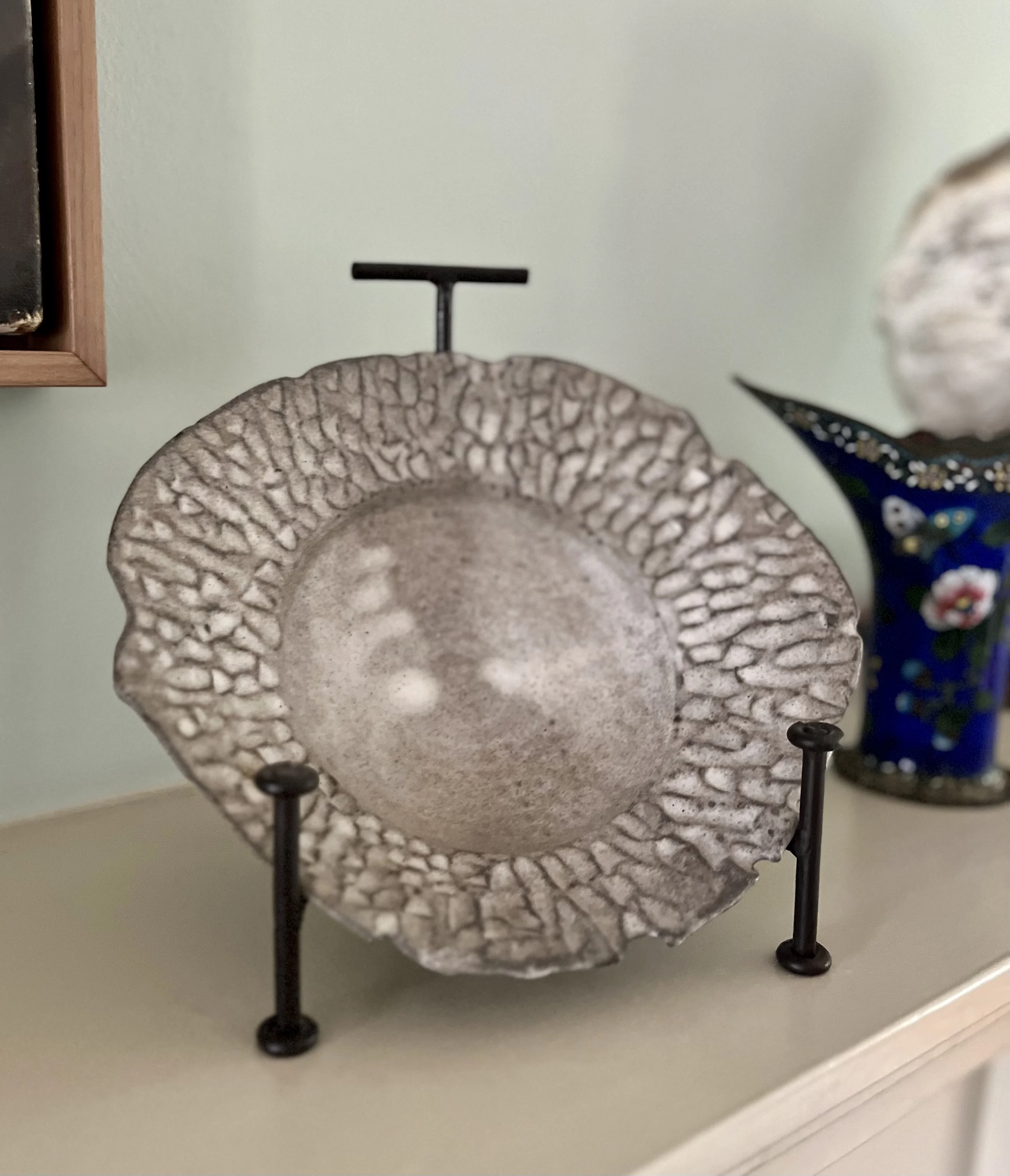 LEPIC116-small stone bowl-3.jpeg
