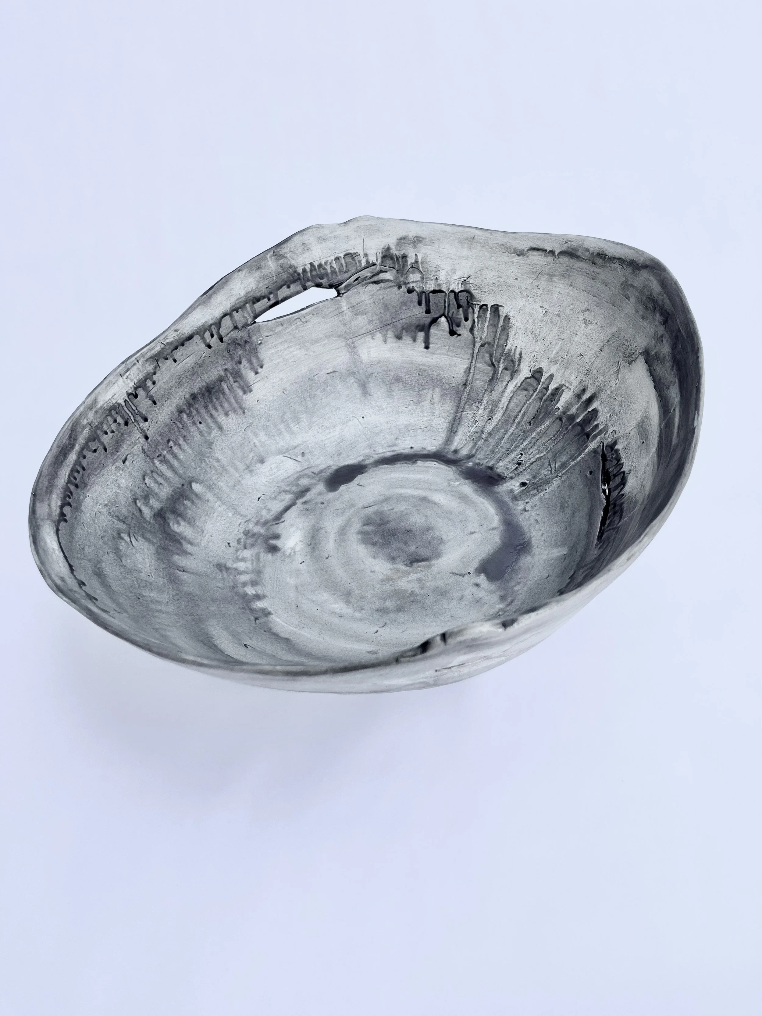 LEPIC037-Large Drip Bowl-8.jpeg