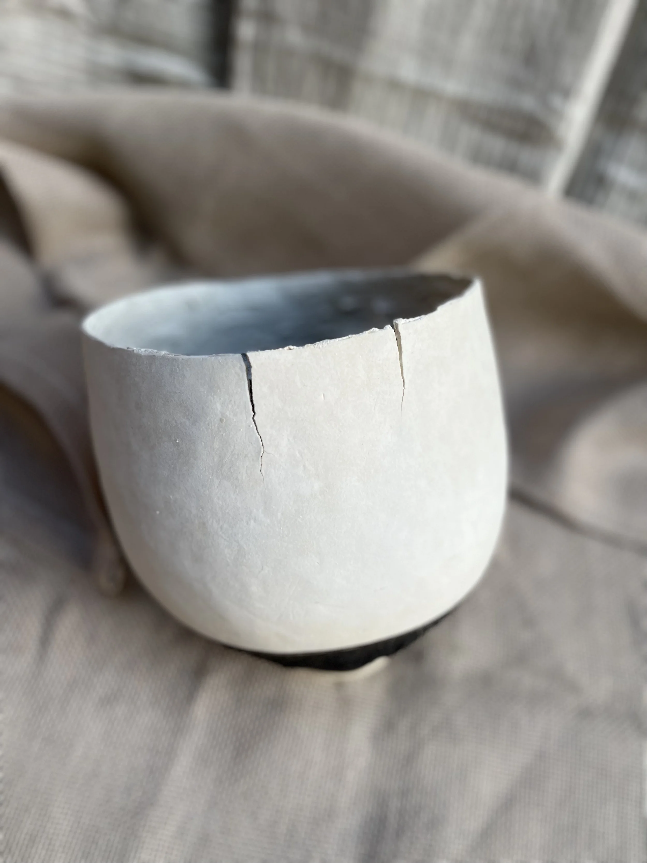 LEPIC106-Tall Bowl with Cracks-3.jpeg
