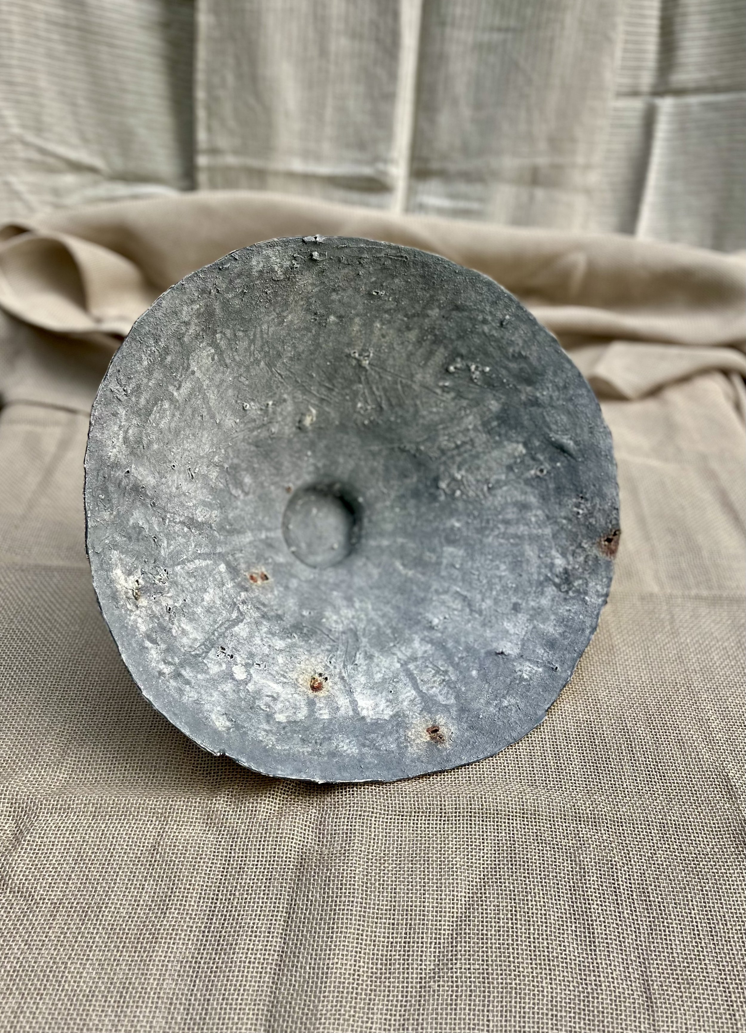 LEPIC051 Large Grey Texture Bowl-13.jpeg