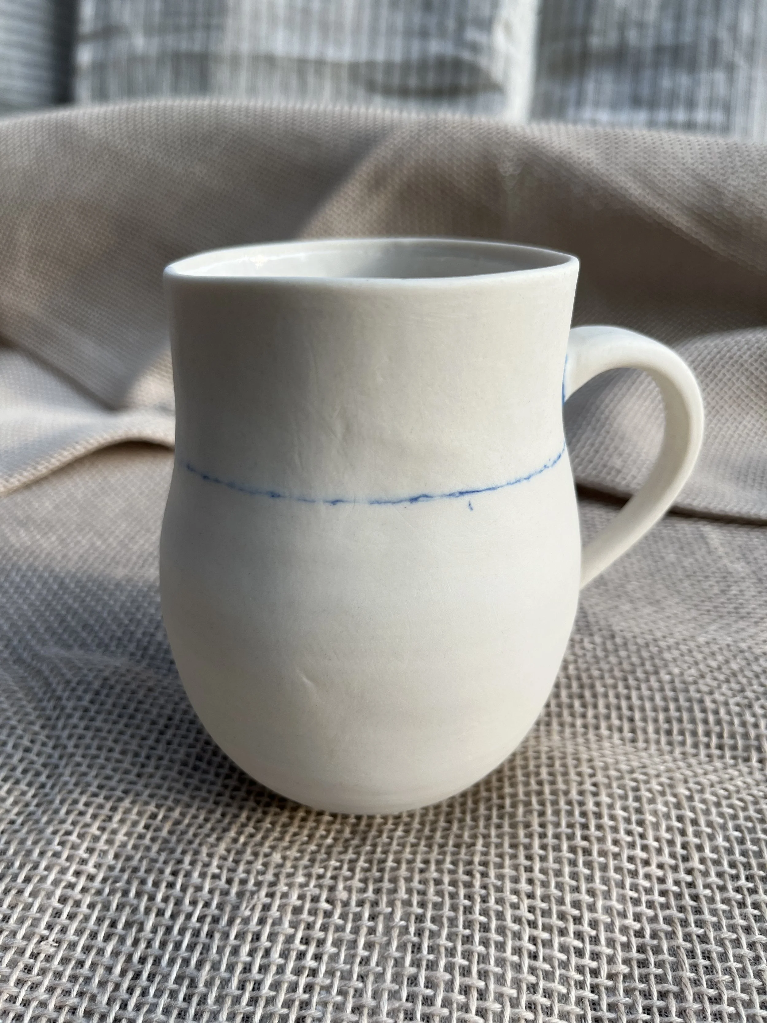 LEPIC074-White Mug-2.jpeg