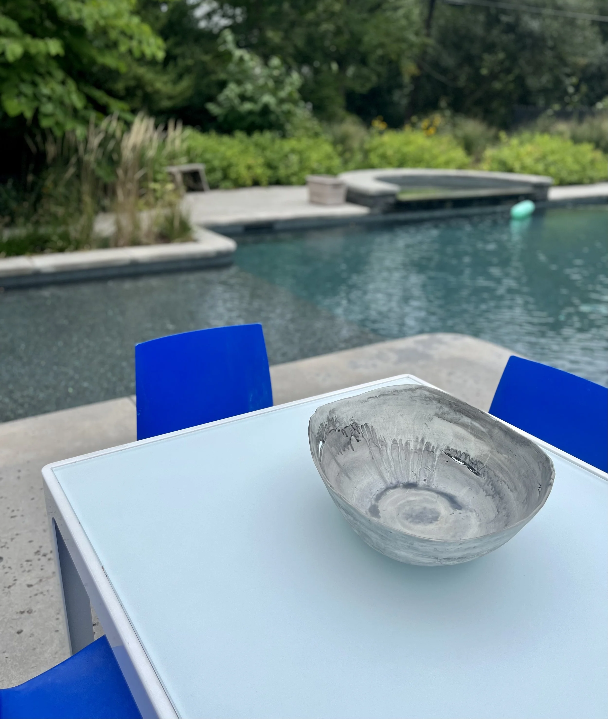 LEPIC037-Large Drip Bowl-5.jpeg