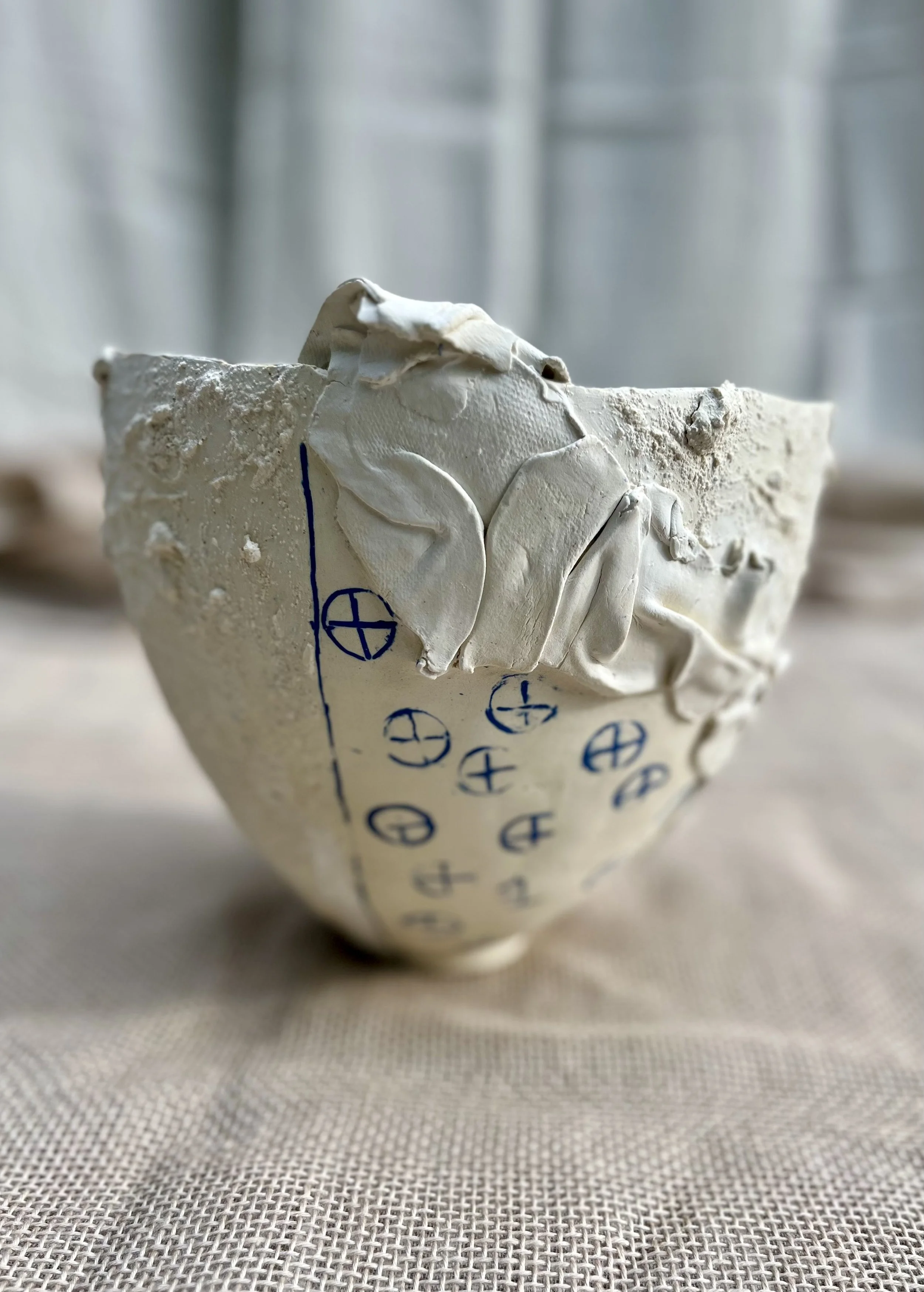 LEPIC061-White Folded Clay with Blue Mishima Bowl II-6.jpeg